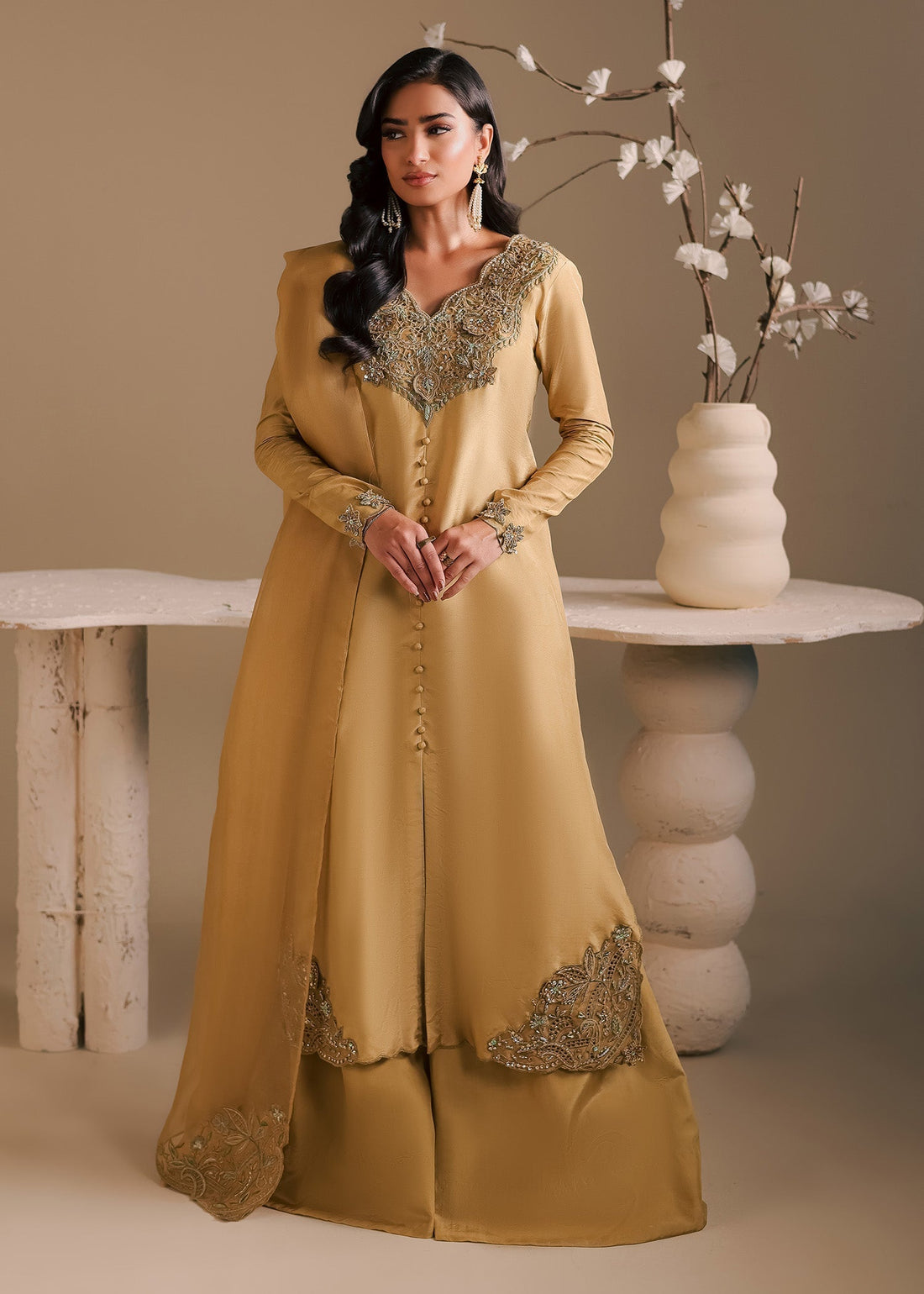 Maria Osama Khan | Noir Bliss Luxury Formals | Golden Ember - House Of Hania