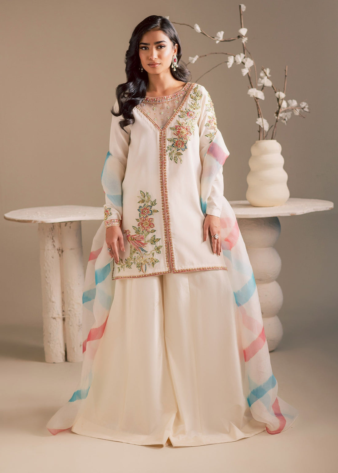 Maria Osama Khan | Noir Bliss Luxury Formals | Pearl Whisper - House Of Hania