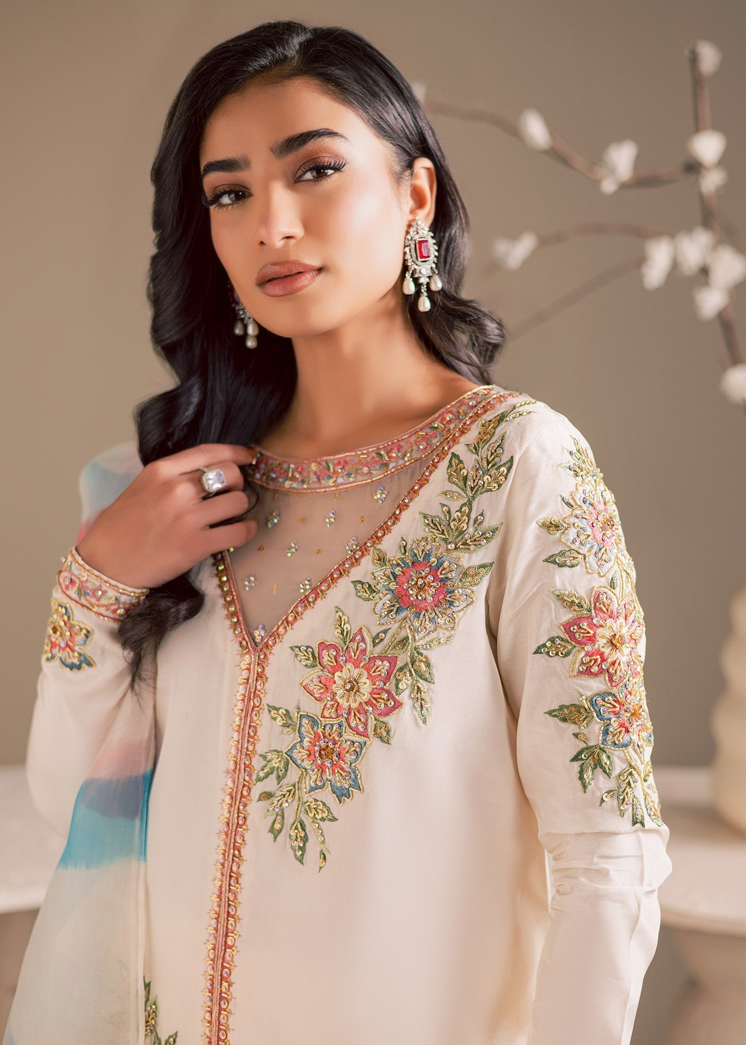 Maria Osama Khan | Noir Bliss Luxury Formals | Pearl Whisper - House Of Hania