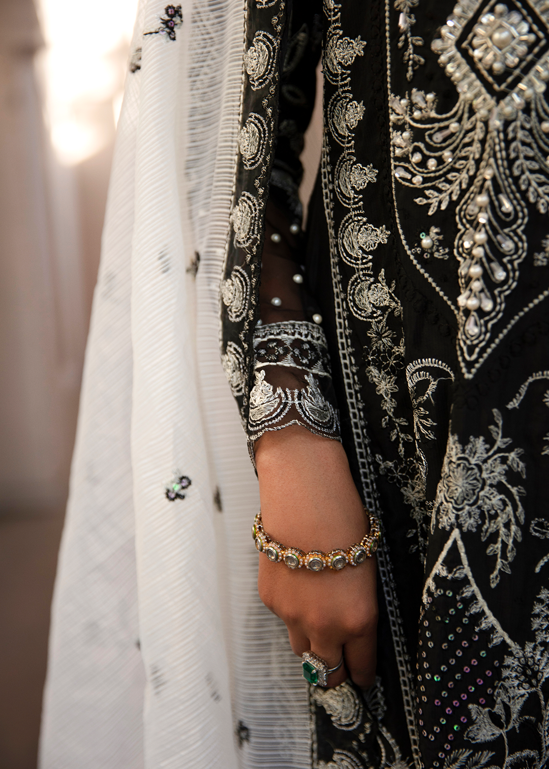 Maria Osama Khan | Rang e Noor Eid Edit | Neel Kamal-Black - House Of Hania