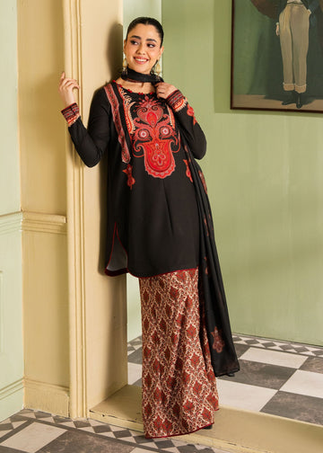 Maria Osama Khan | Retro'26 | Fiora - House Of Hania