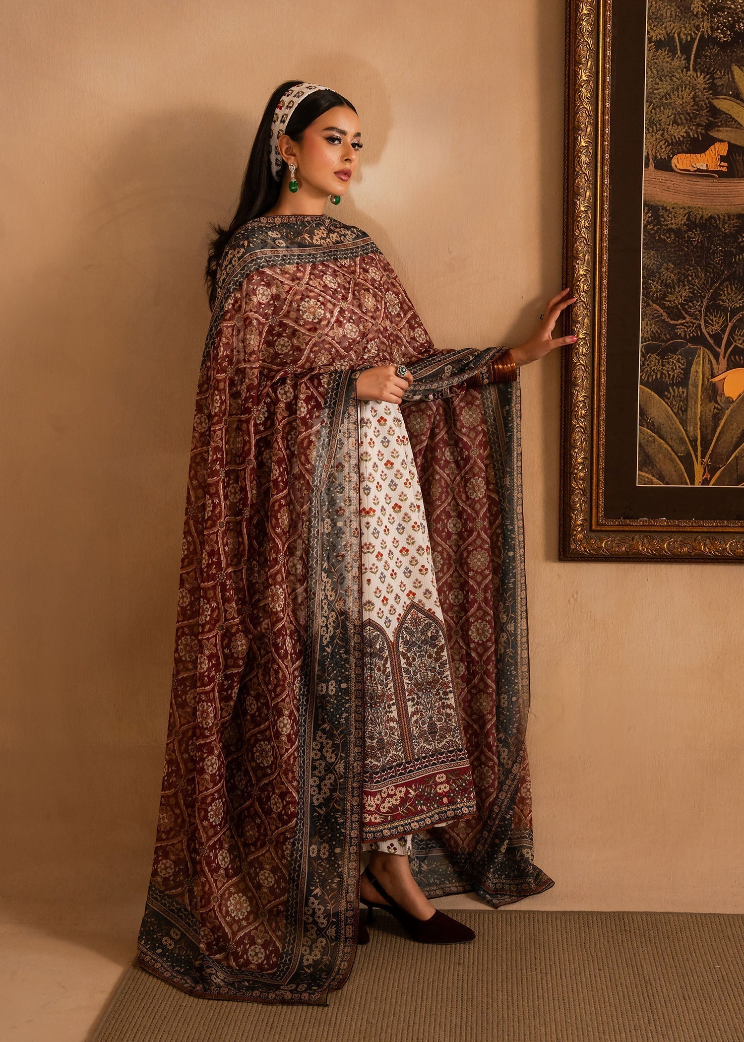 Maria Osama Khan | Retro Lawn 25 | Nair - House Of Hania