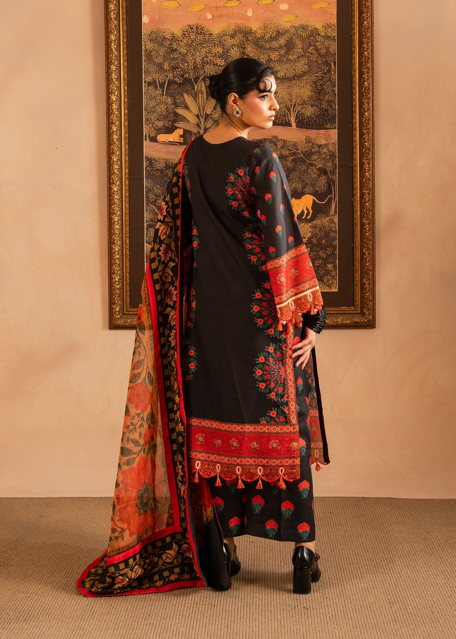 Maria Osama Khan | Retro Lawn 25 | Raila - House Of Hania