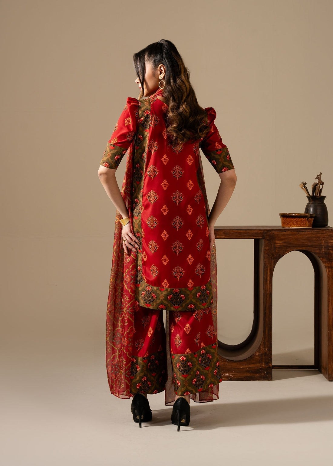 Maria Osama Khan | Retro Vol 3 | Bloom - House Of Hania