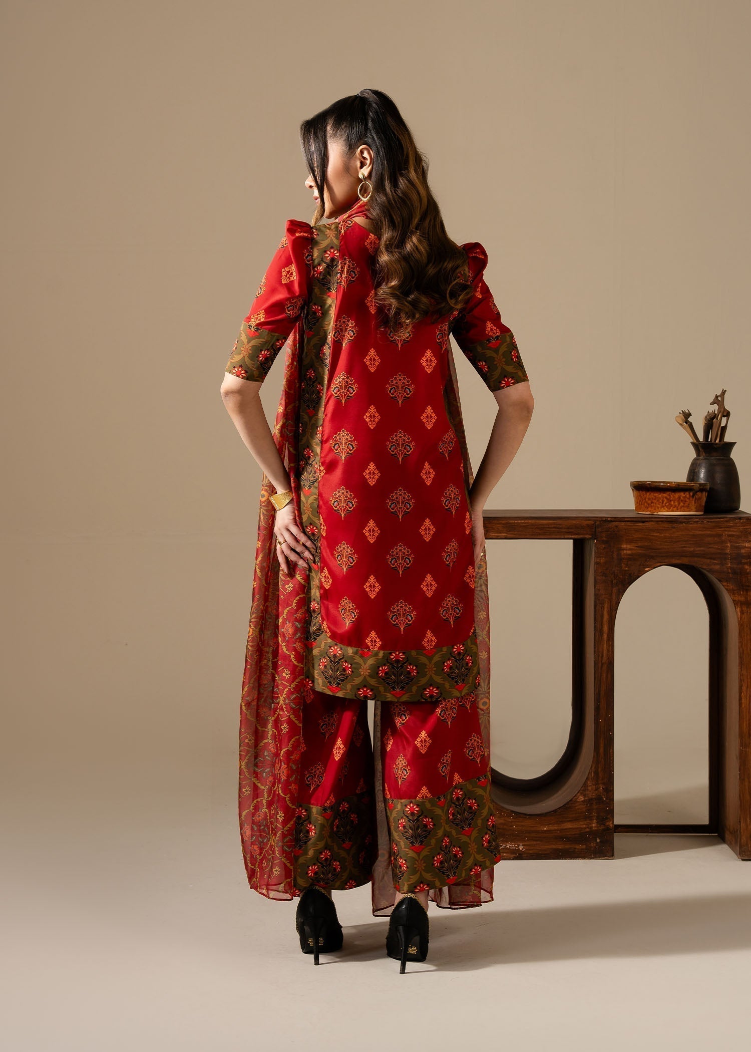 Maria Osama Khan | Retro Vol 3 | Bloom - House Of Hania