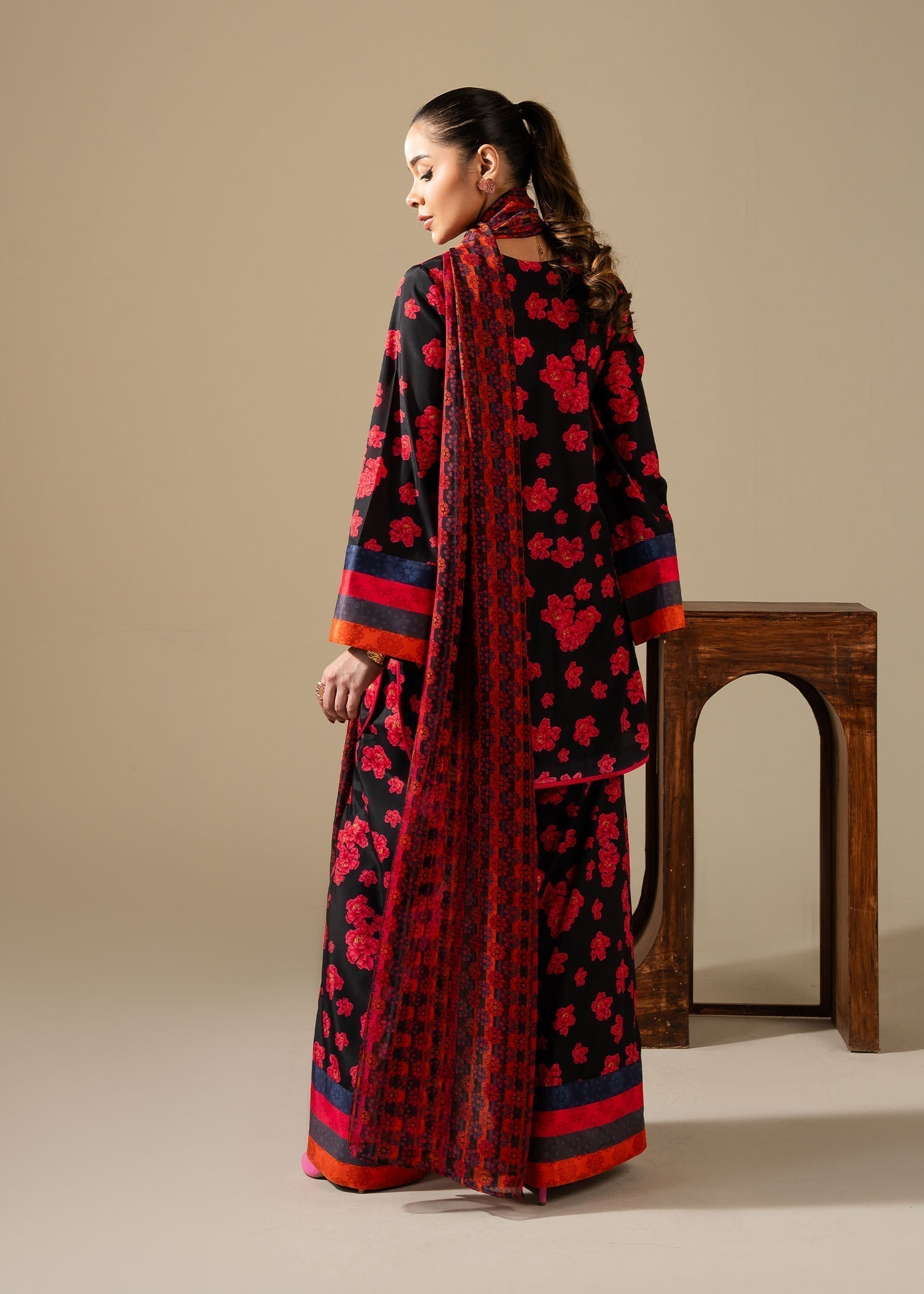 Maria Osama Khan | Retro Vol 3 | Boho - House Of Hania