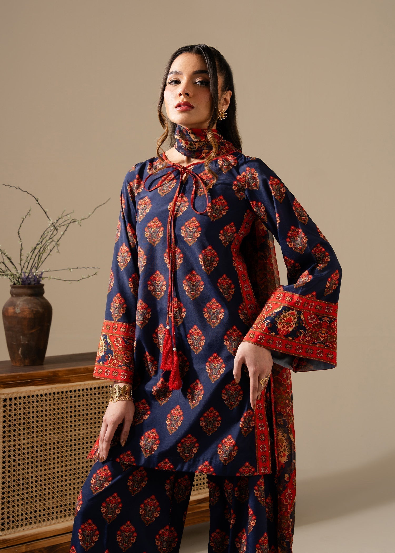 Maria Osama Khan | Retro Vol 3 | Milania - House Of Hania