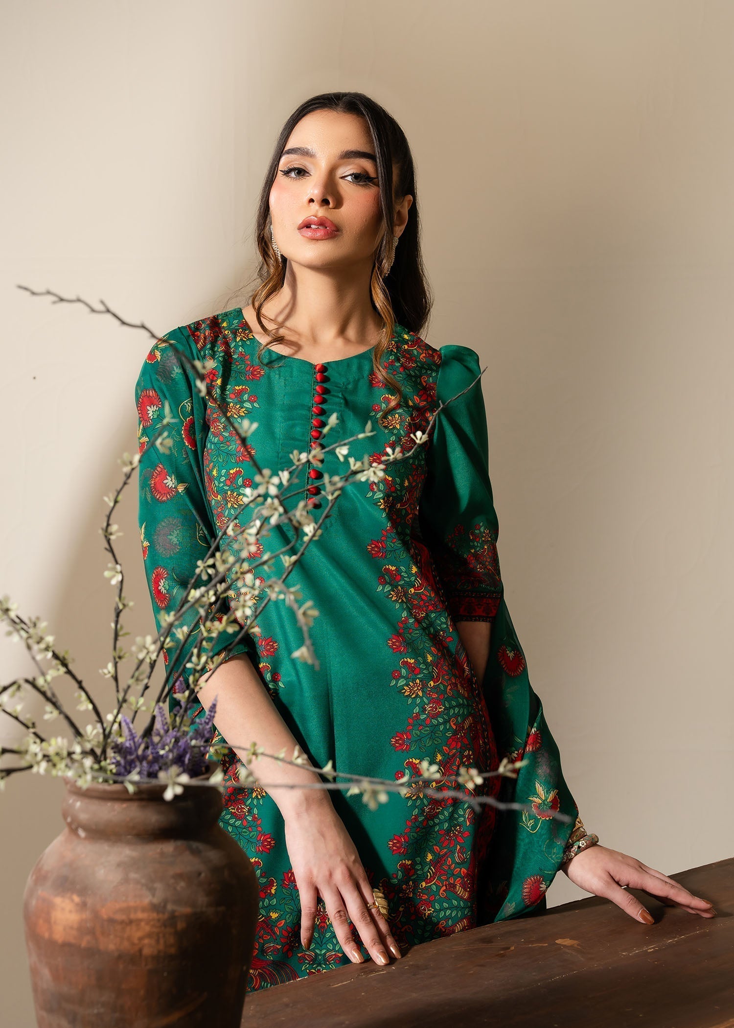 Maria Osama Khan | Retro Vol 3 | Vivian - House Of Hania