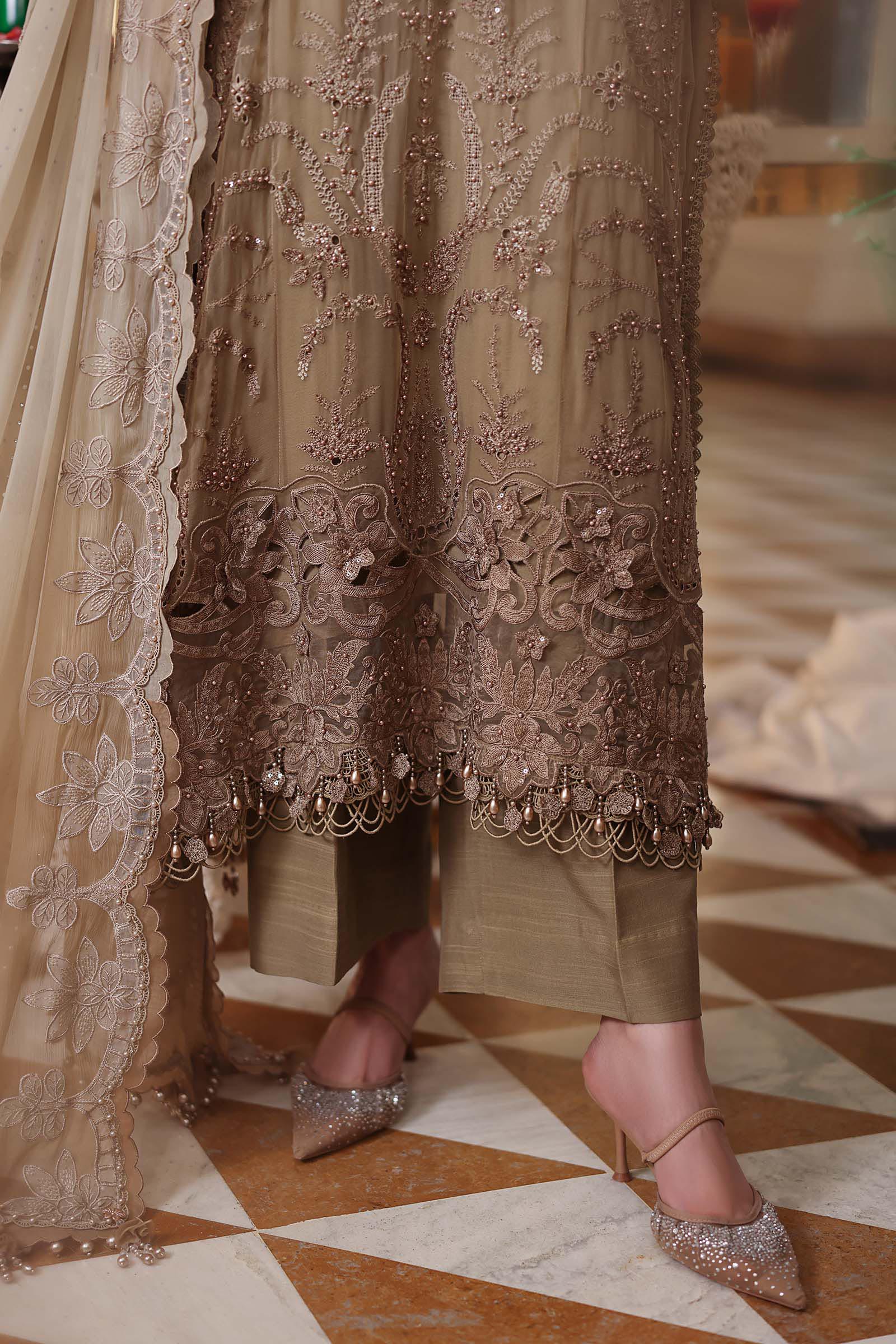 Maria b | Chiffon Formals 26 | MPC-26-103-Olive Gold - House Of Hania
