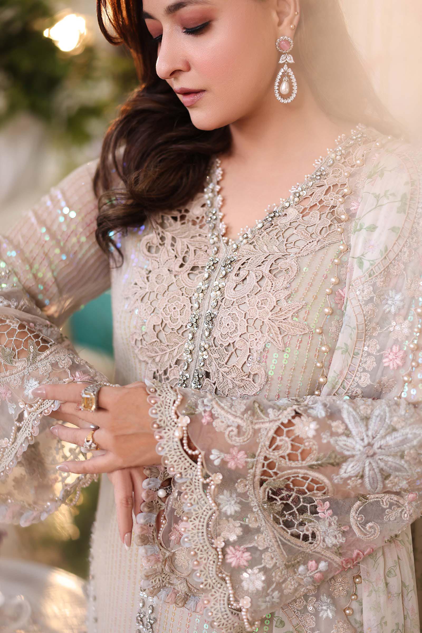 Maria b | Chiffon Formals 26 | MPC-26-107-Ivory Beige - House Of Hania