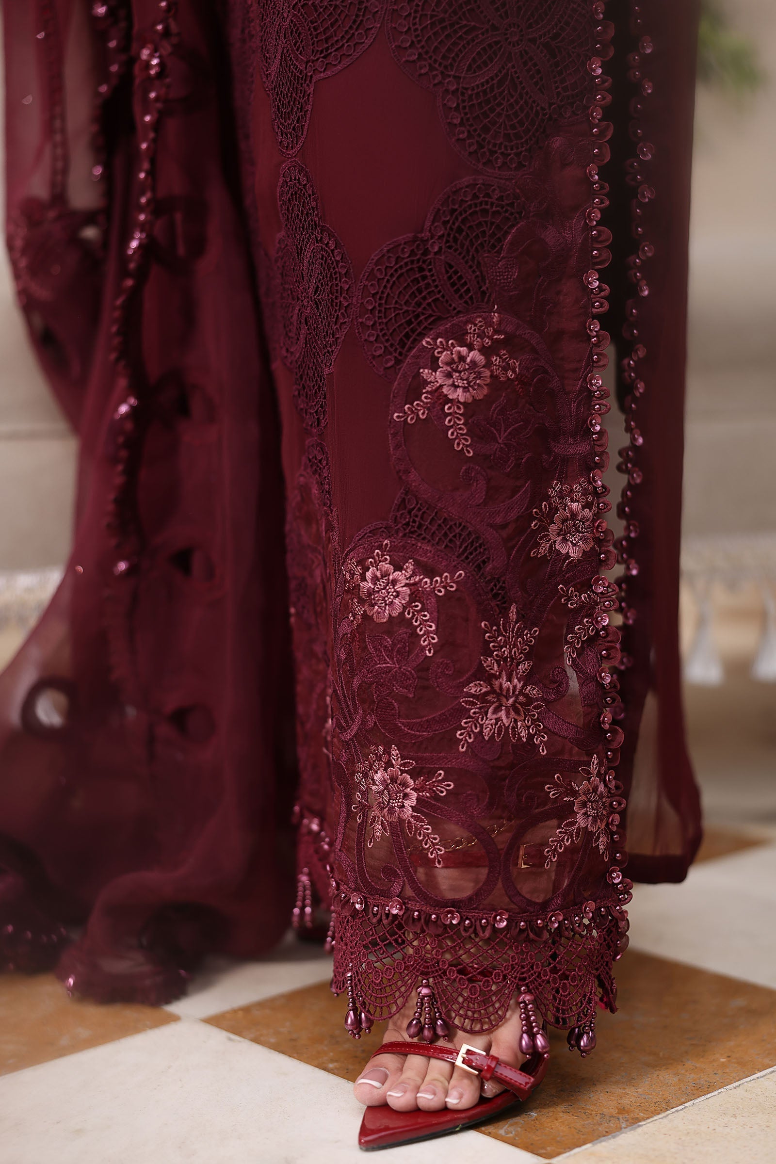 Maria b | Chiffon Formals 26 | MPC-26-108-Burgundy - House Of Hania