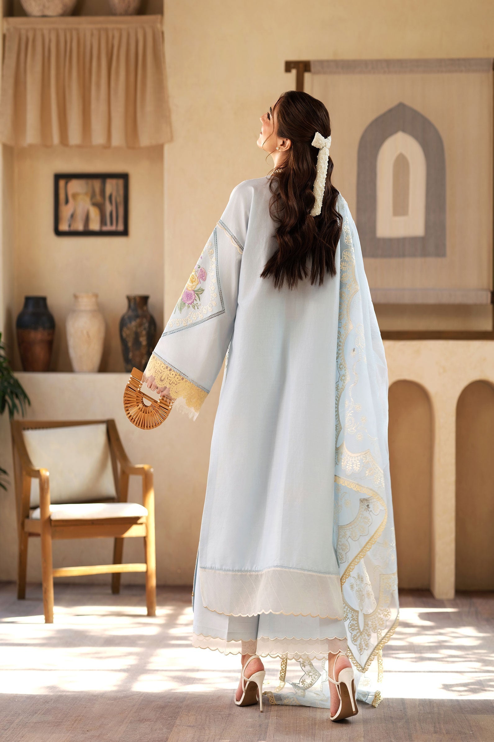 Maryam Hussain | Luxury Lawn 25 | Ocean - House Of Hania