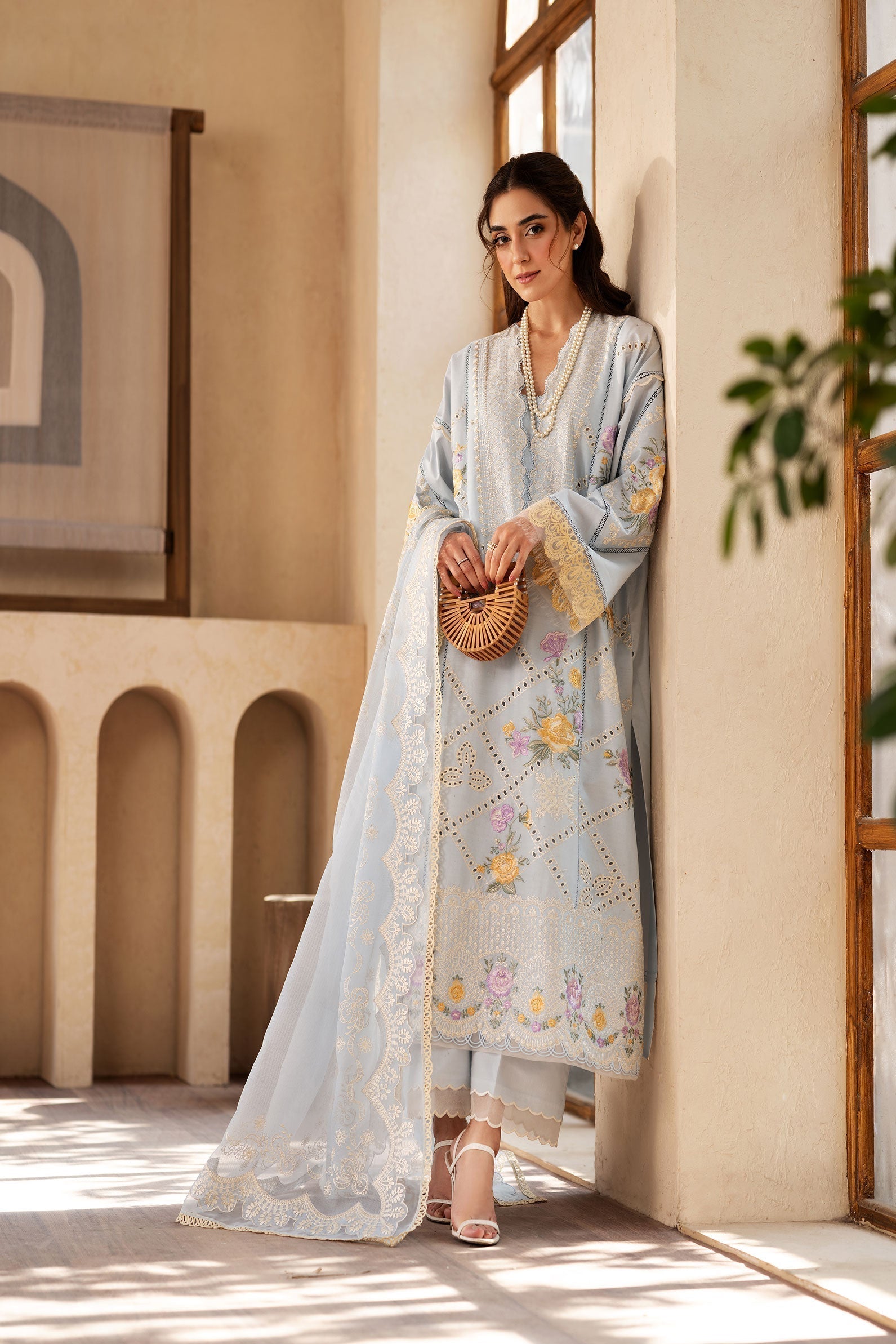 Maryam Hussain | Luxury Lawn 25 | Ocean - House Of Hania