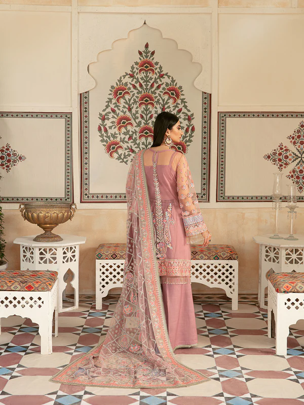 Maryam Hussain – MARWA LUXURY FORMALS ’22 – MF22-07 – DASTOOR - House Of Hania