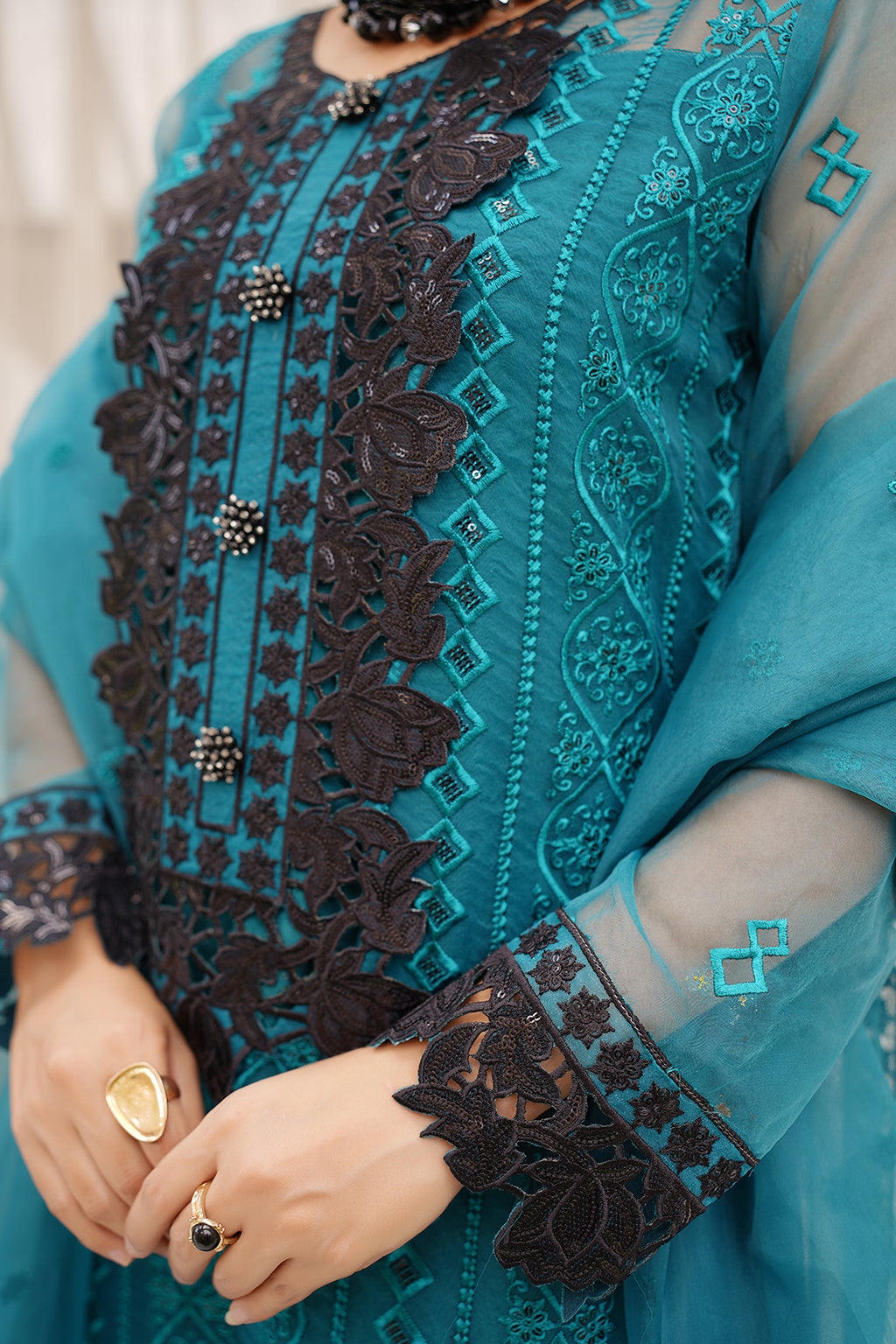 Maryams | Luxury Pret | M-1204 - House Of Hania
