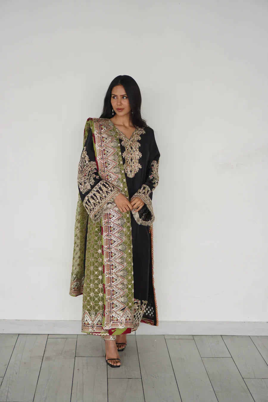 Maryum Hussain | Laani Luxury Pret | Sonam Bajwa - House Of Hania