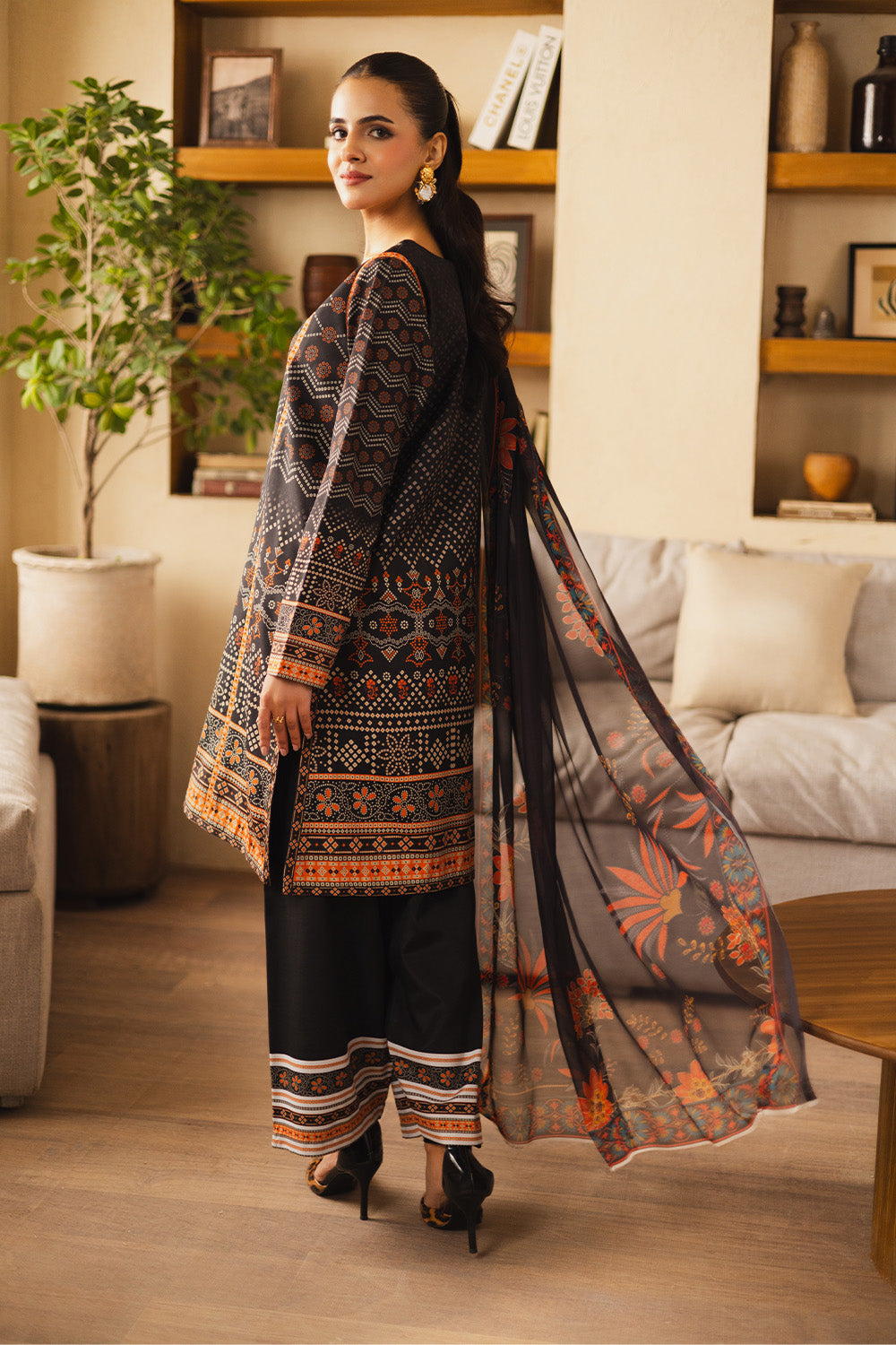 Maryum N Maria | Ceil 25 | ARMANI - House Of Hania