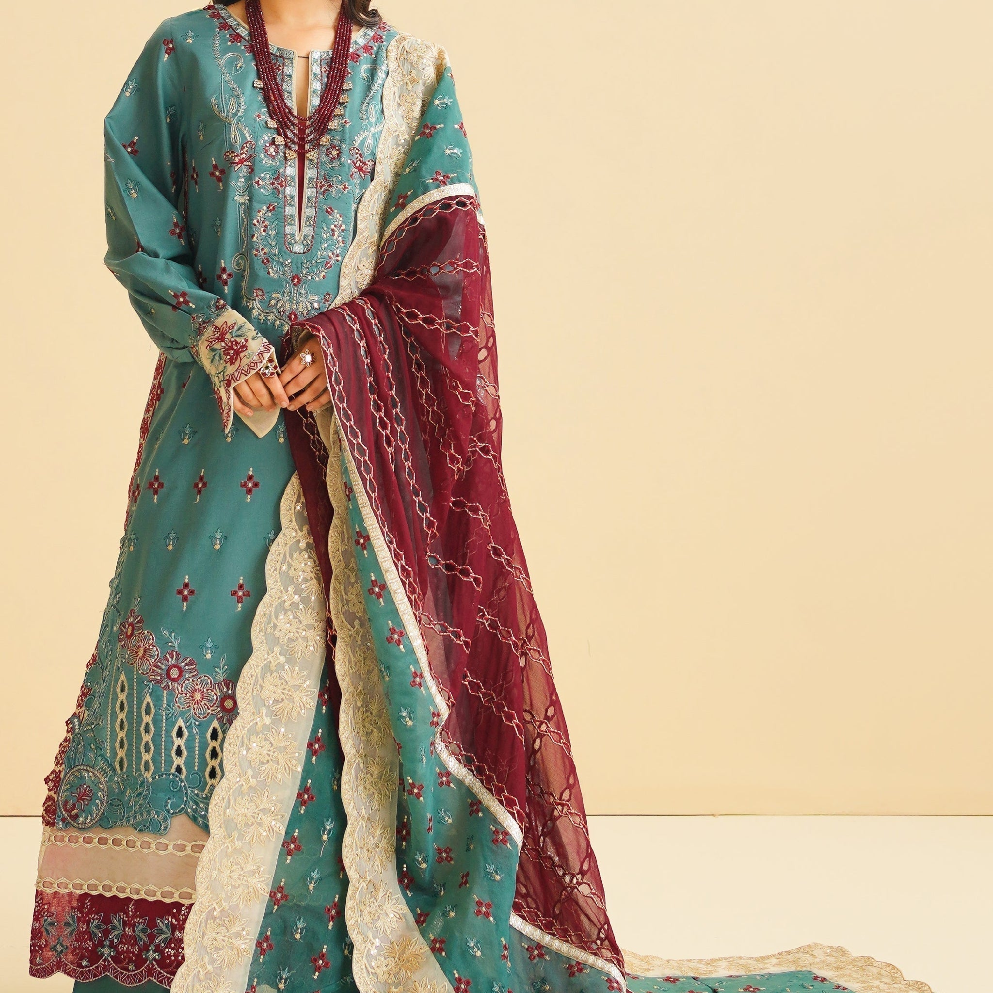 Maryum N Maria | Eid Luxury Lawn 24 | Laila - House Of Hania