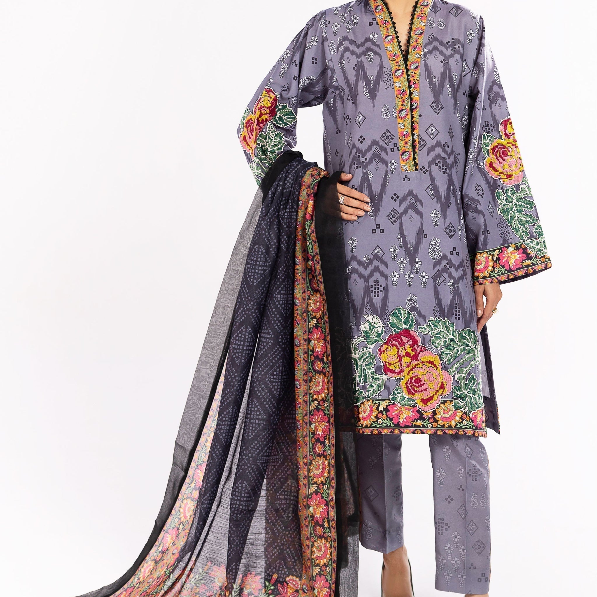 Maryum N Maria | Eid Luxury Lawn 24 | Nazm - House Of Hania