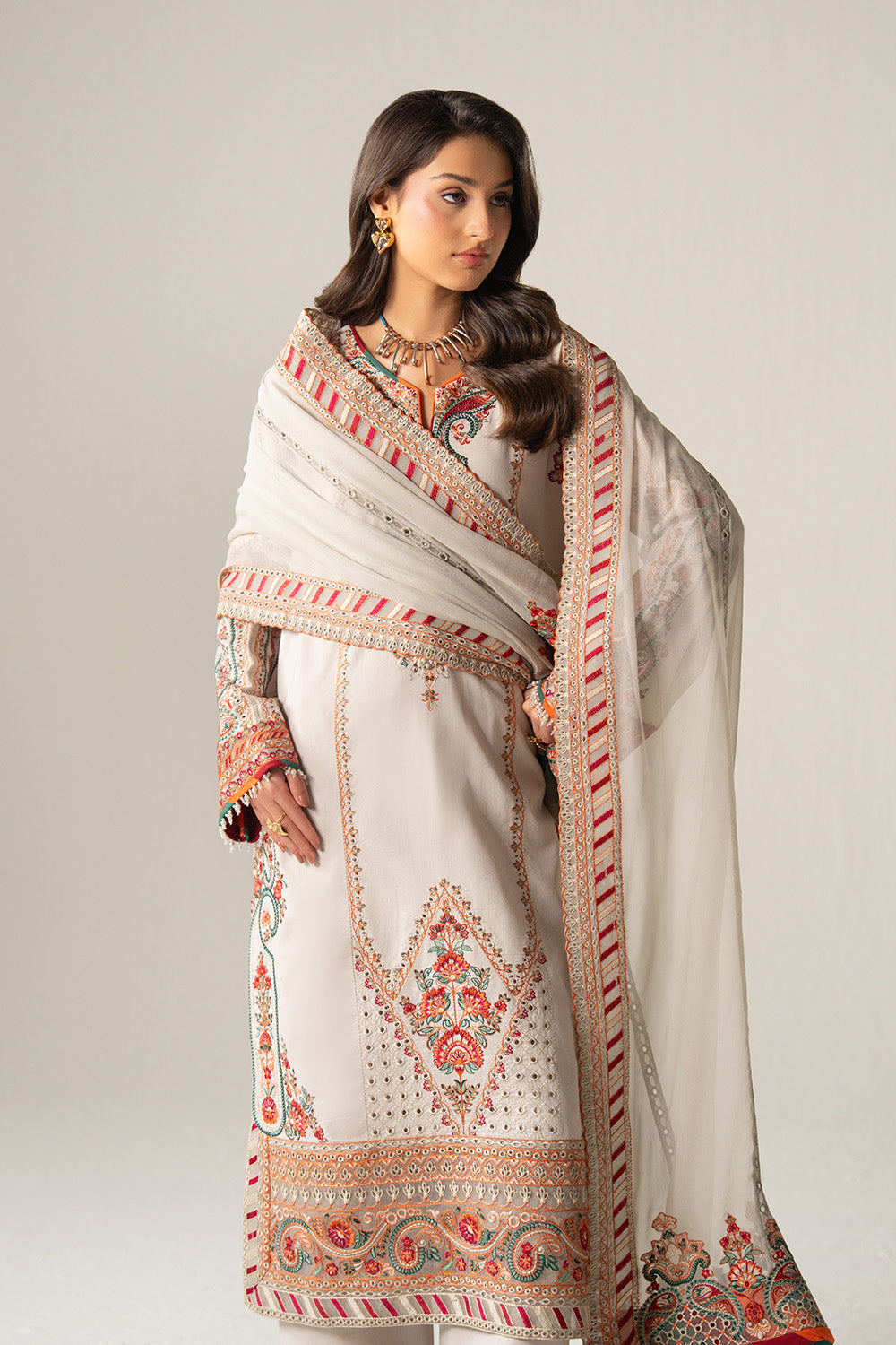 Maryum N Maria | Eid Luxury Lawn 26 | ZAHRAA - MSS6377 - House Of Hania