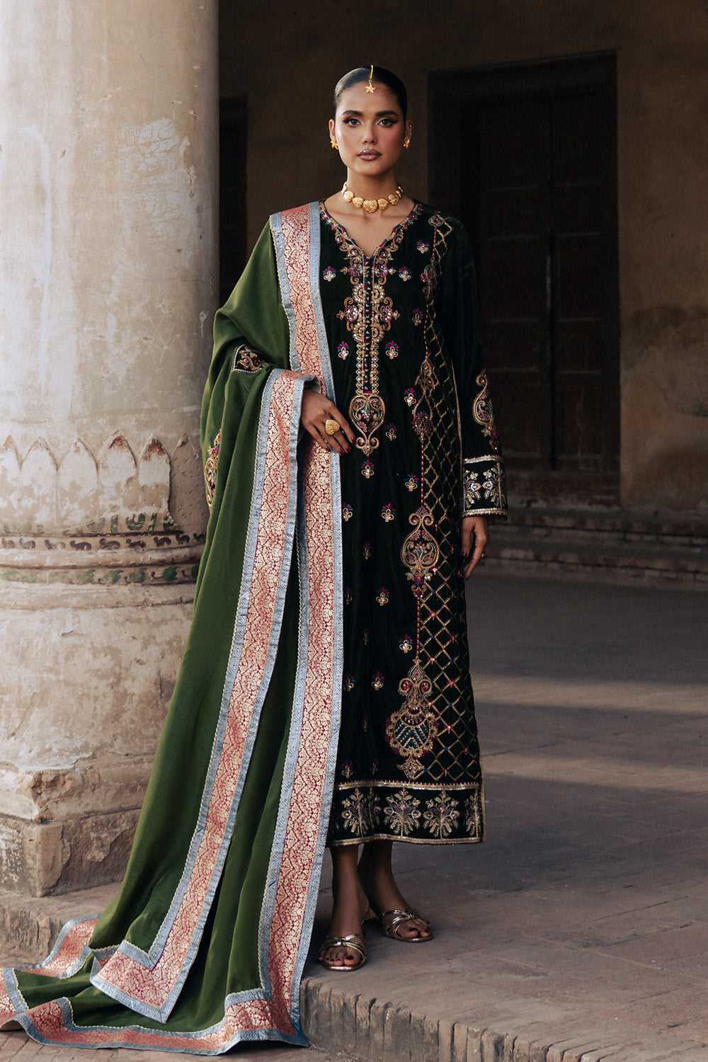 Maryum N Maria | Gulshan e Makhmal | AURÉLIE - MWS5886 - House Of Hania
