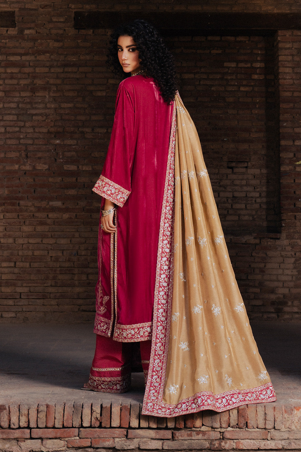 Maryum N Maria | Gulshan e Makhmal | BENOÎTE - MWS5887 - House Of Hania