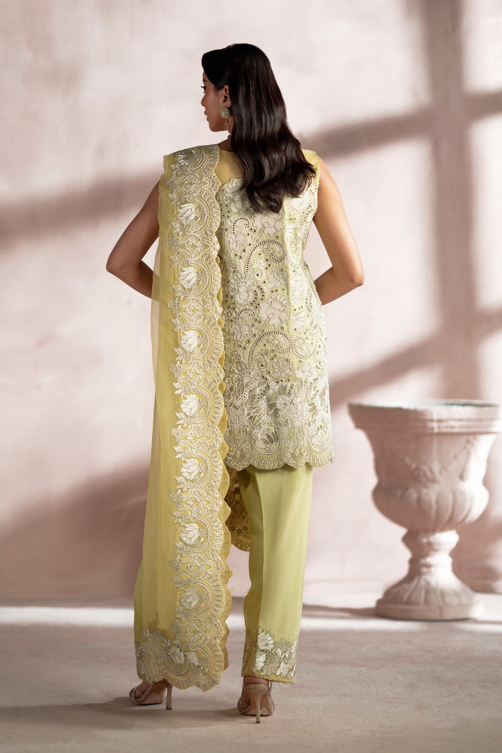 Maryum N Maria | Luna Formals | KAIROS - House Of Hania