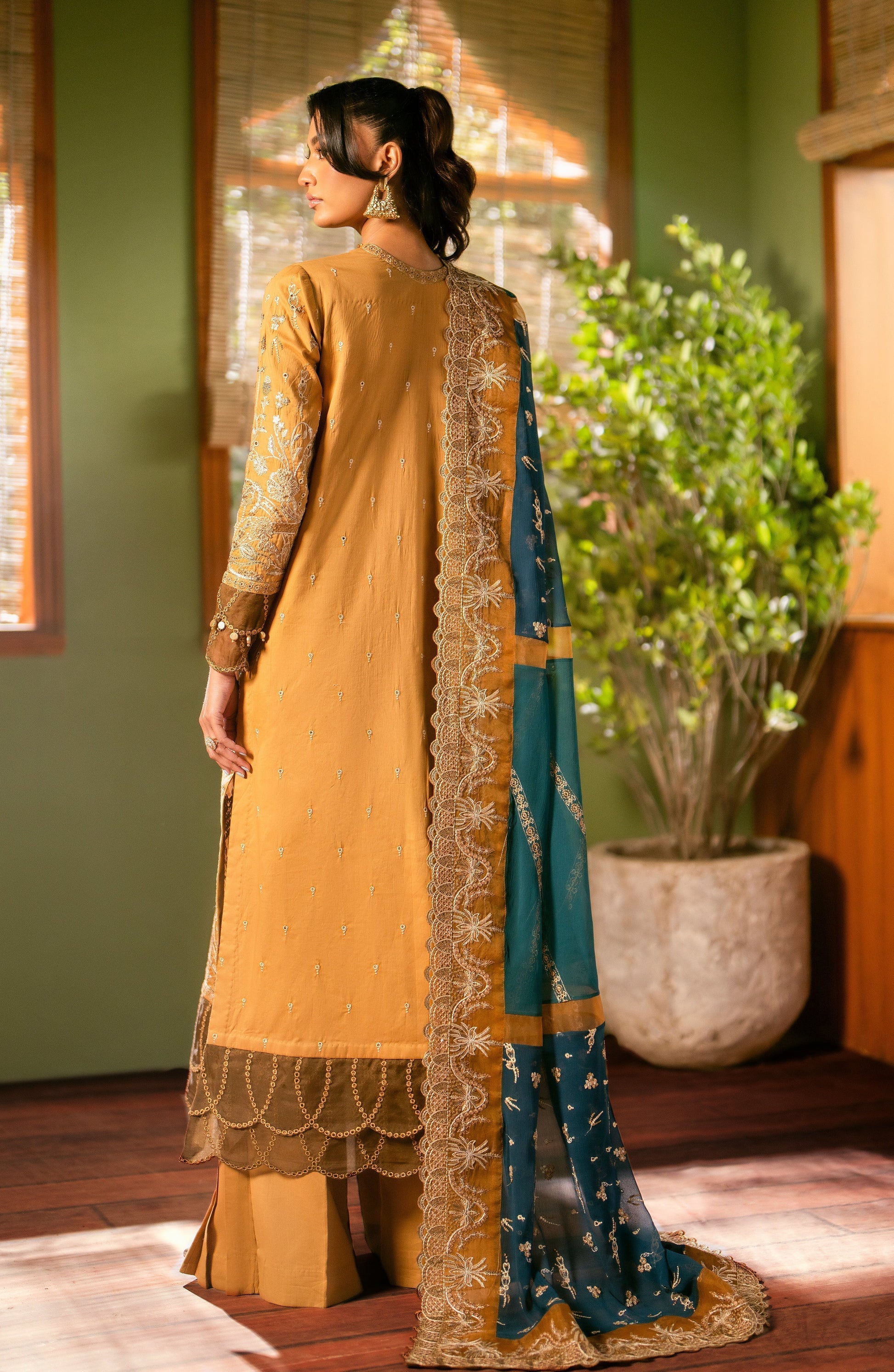 Maryum N Maria | Luxury Lawn 24 | Heba - House Of Hania