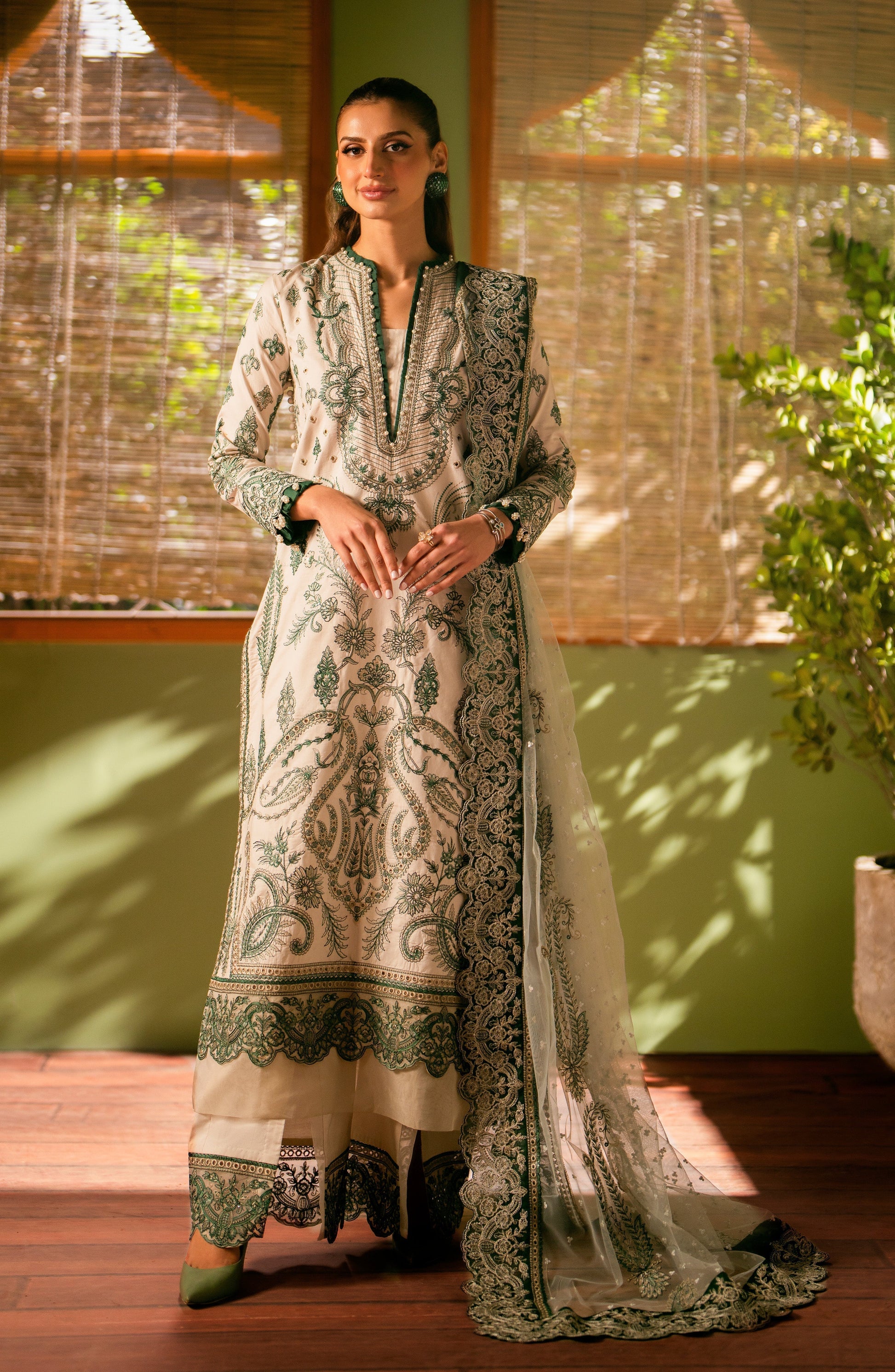 Maryum N Maria | Luxury Lawn 24 | Nubia - House Of Hania
