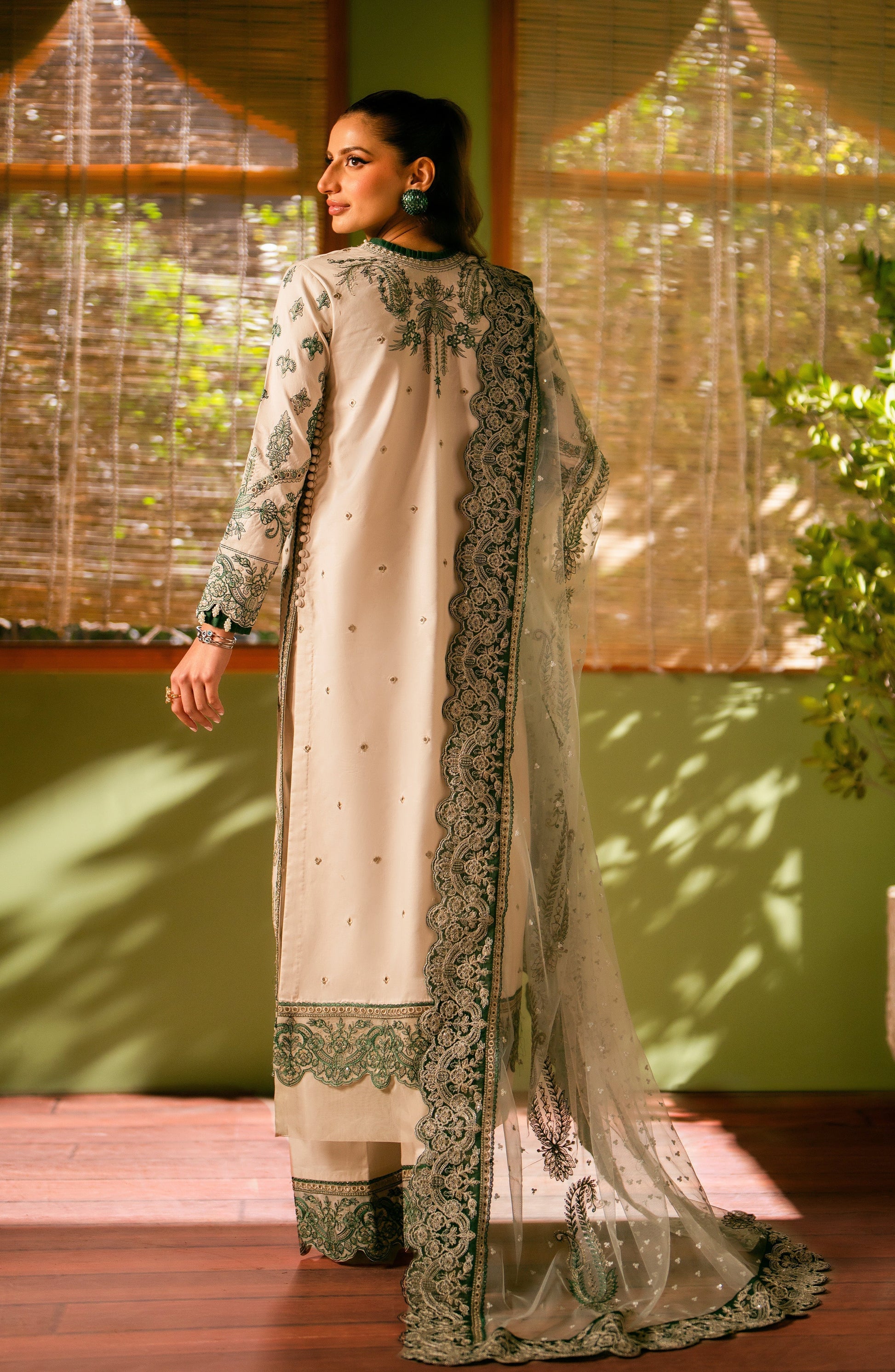 Maryum N Maria | Luxury Lawn 24 | Nubia - House Of Hania