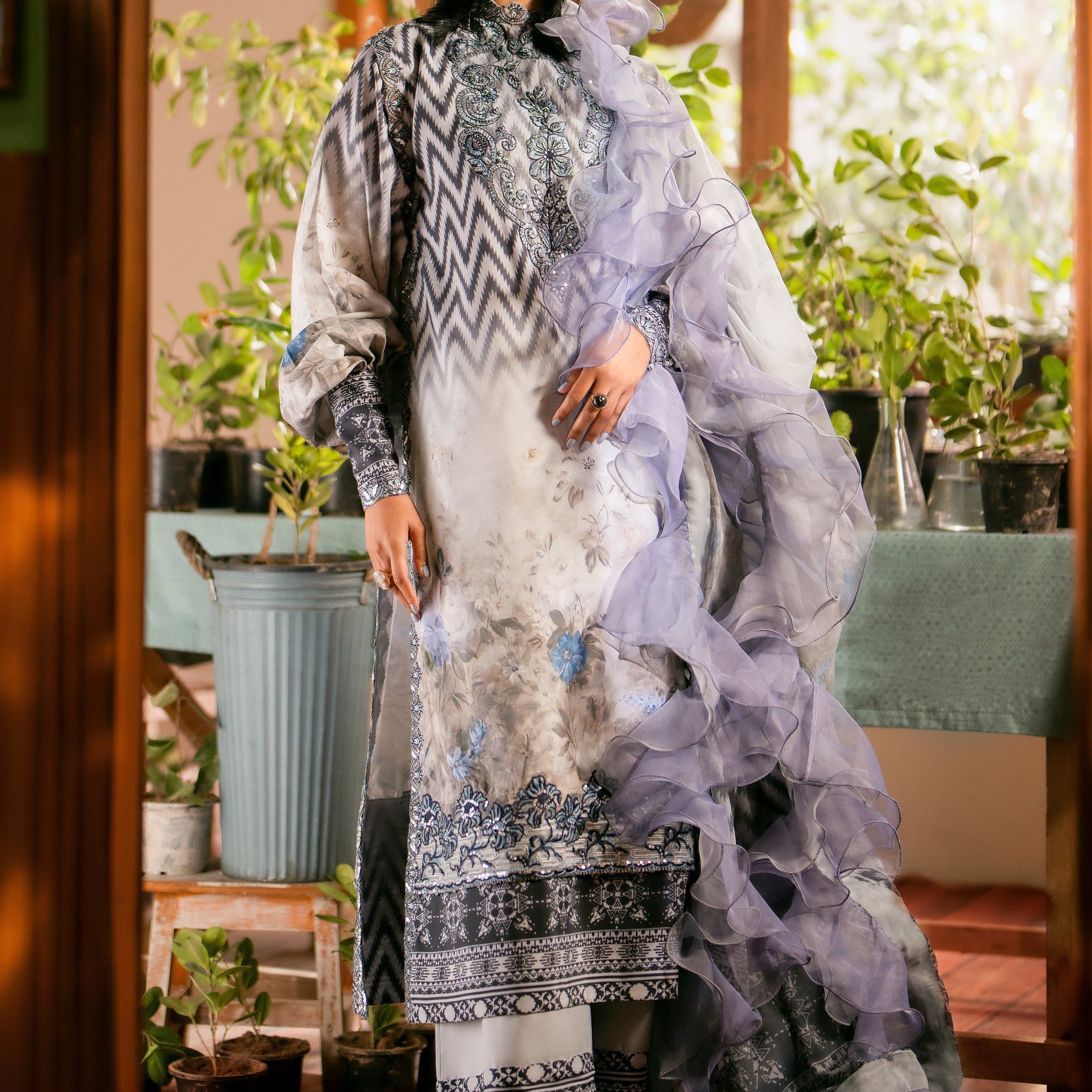 Maryum N Maria | Luxury Lawn 24 | Sara - House Of Hania
