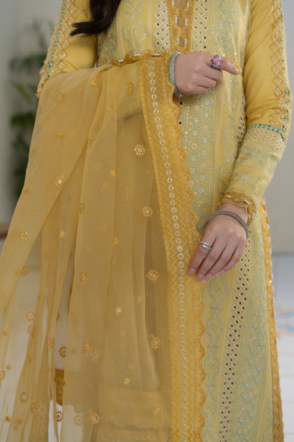 Maryum N Maria | Luxury Lawn 25 | AERIN - MS50111 - House Of Hania