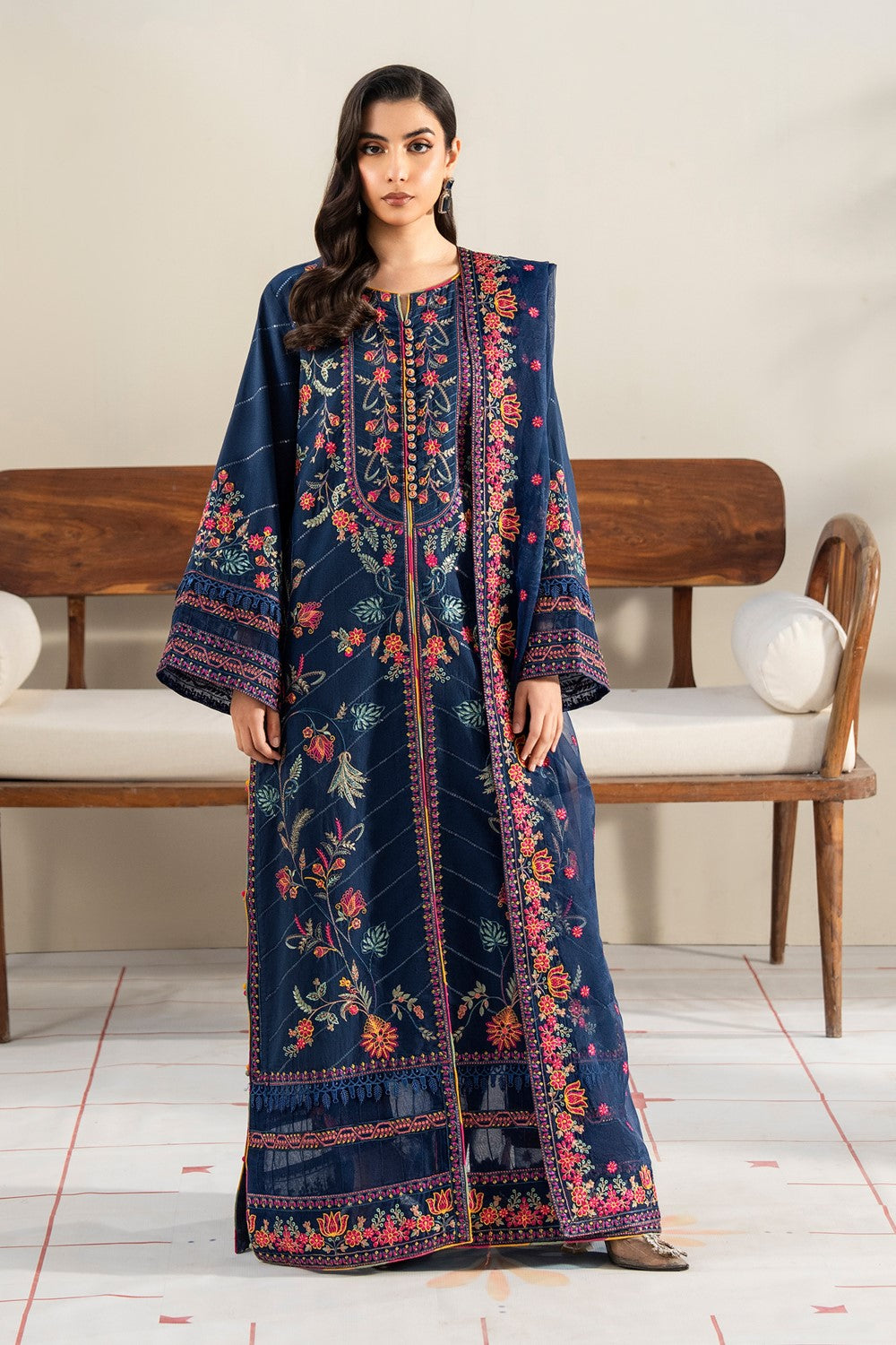 Maryum N Maria | Luxury Lawn 25 | ARAYA - MS50124 - House Of Hania
