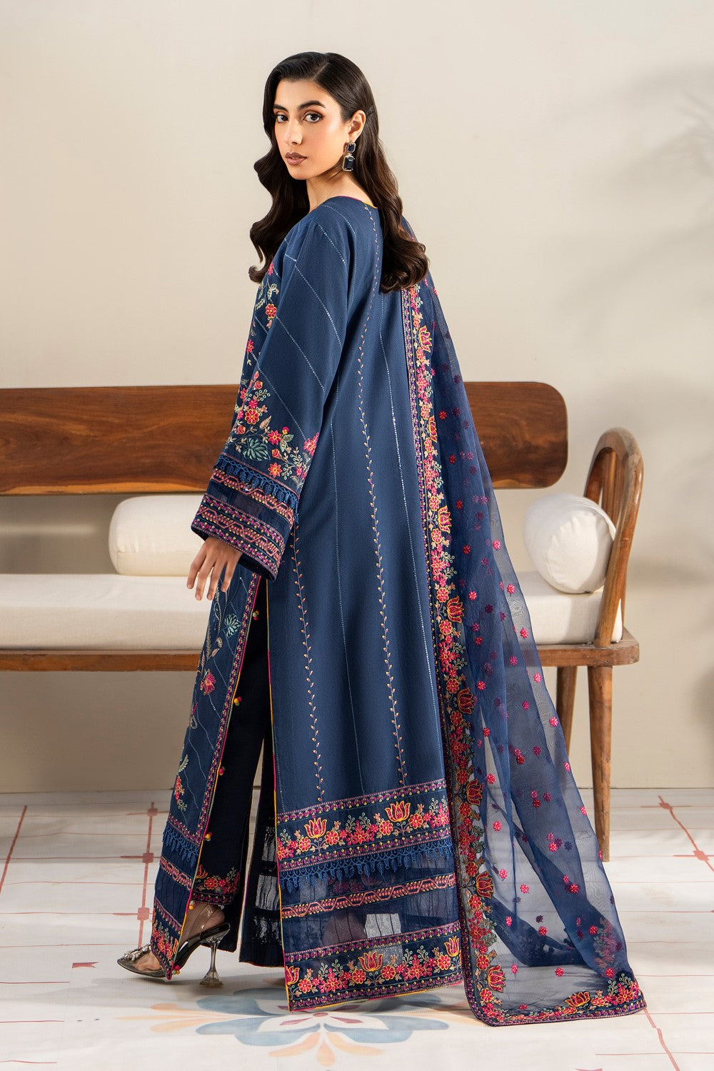 Maryum N Maria | Luxury Lawn 25 | ARAYA - MS50124 - House Of Hania