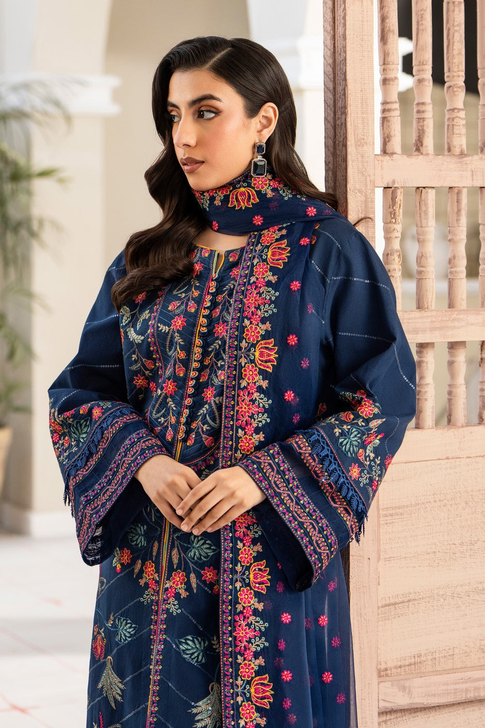 Maryum N Maria | Luxury Lawn 25 | ARAYA - MS50124 - House Of Hania