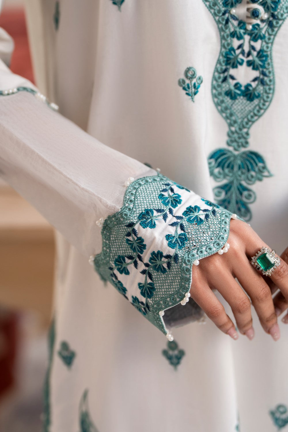 Maryum N Maria | Luxury Lawn 25 | ATOCHA - MS50107 - House Of Hania