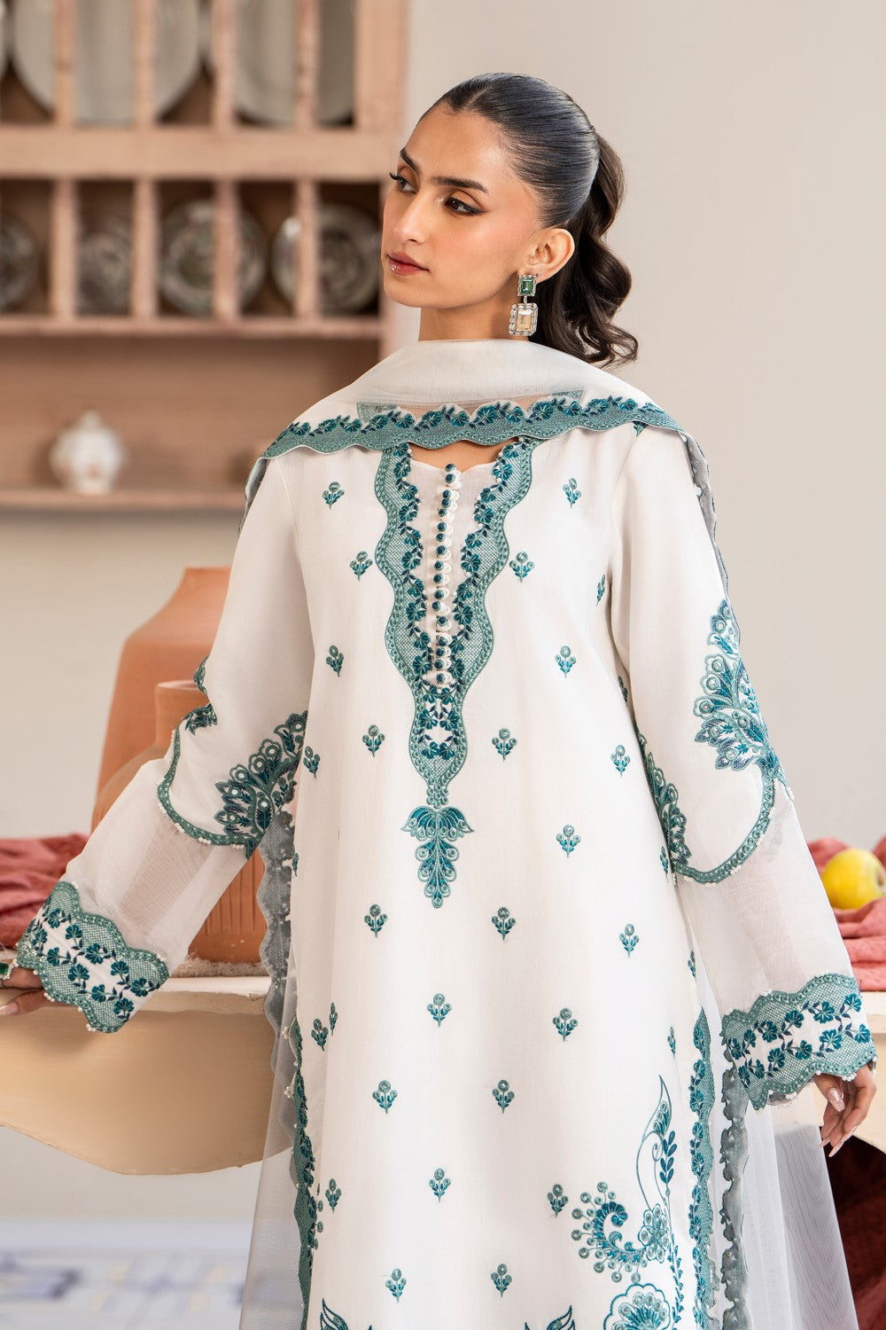 Maryum N Maria | Luxury Lawn 25 | ATOCHA - MS50107 - House Of Hania