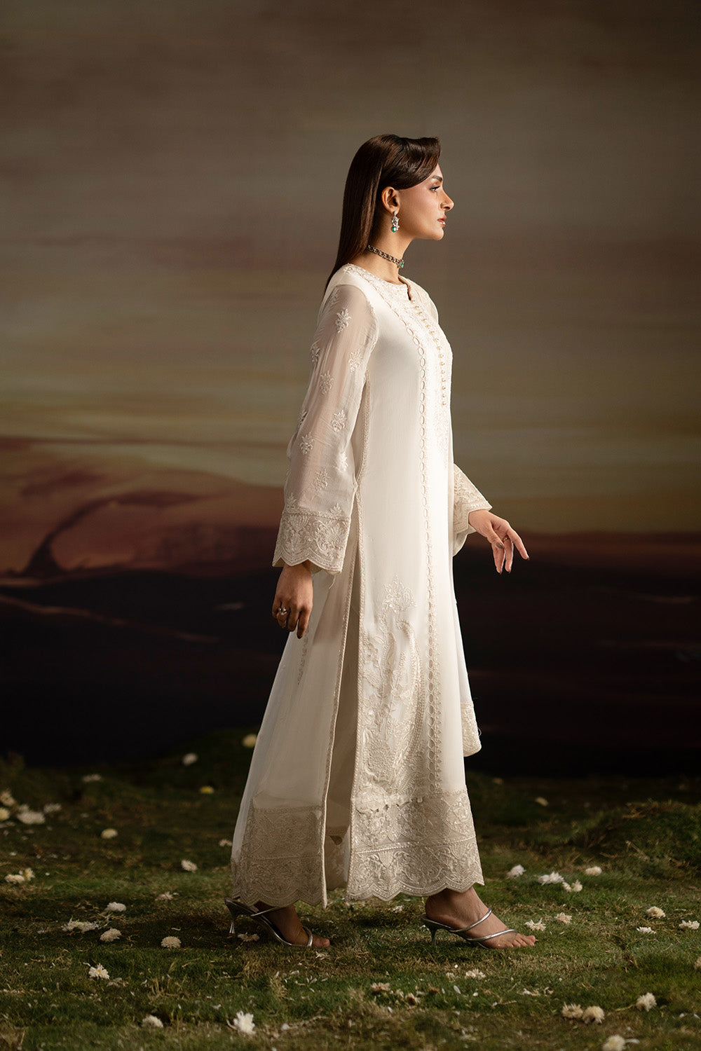 Maryum N Maria | Luxury Stitched | 3-Piece-Embroiderd-Chiffon ISHVA - FWU5702 - House Of Hania
