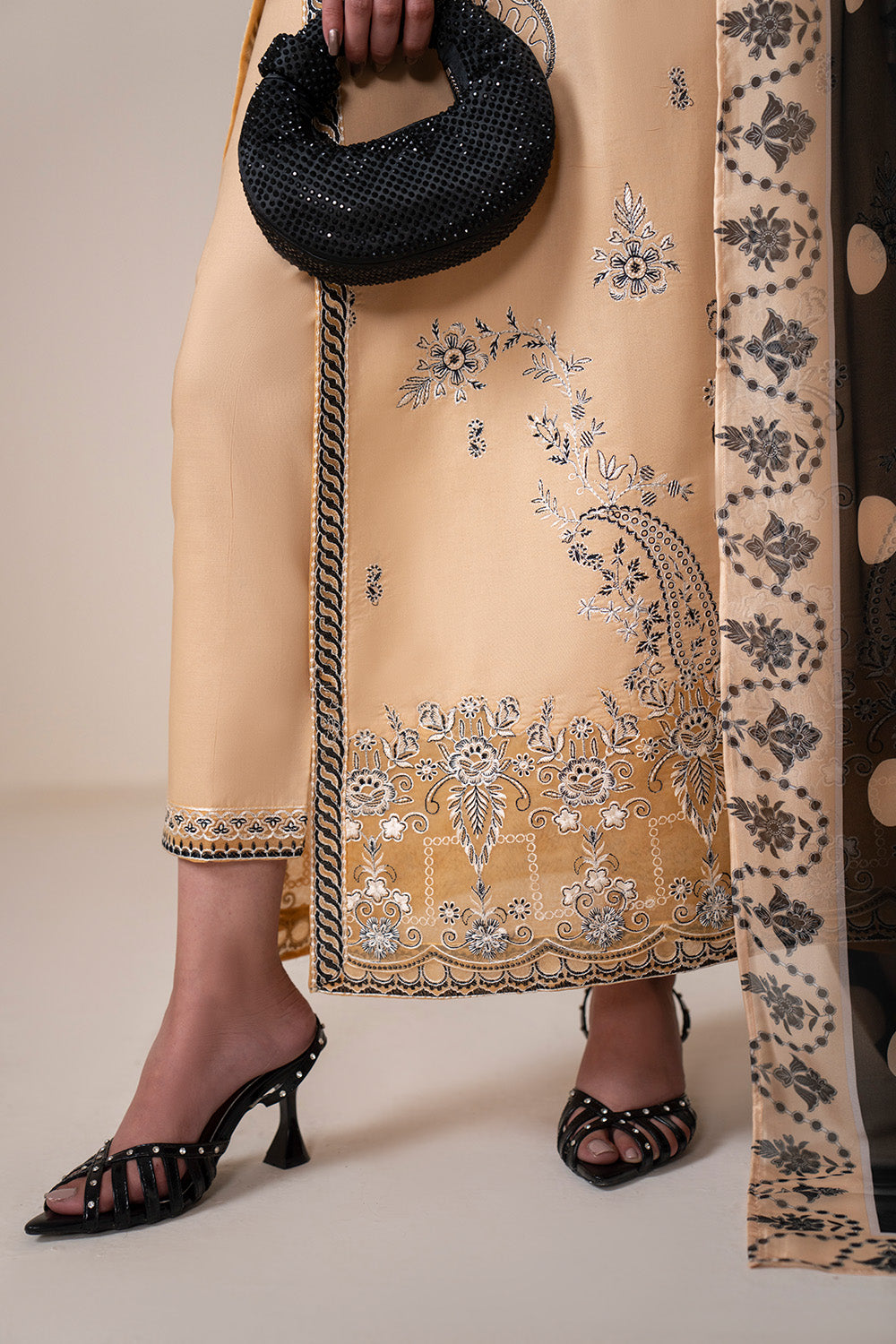 Maryum N Maria | Luxury Stitched | HARUNI - MSU0665 - House Of Hania