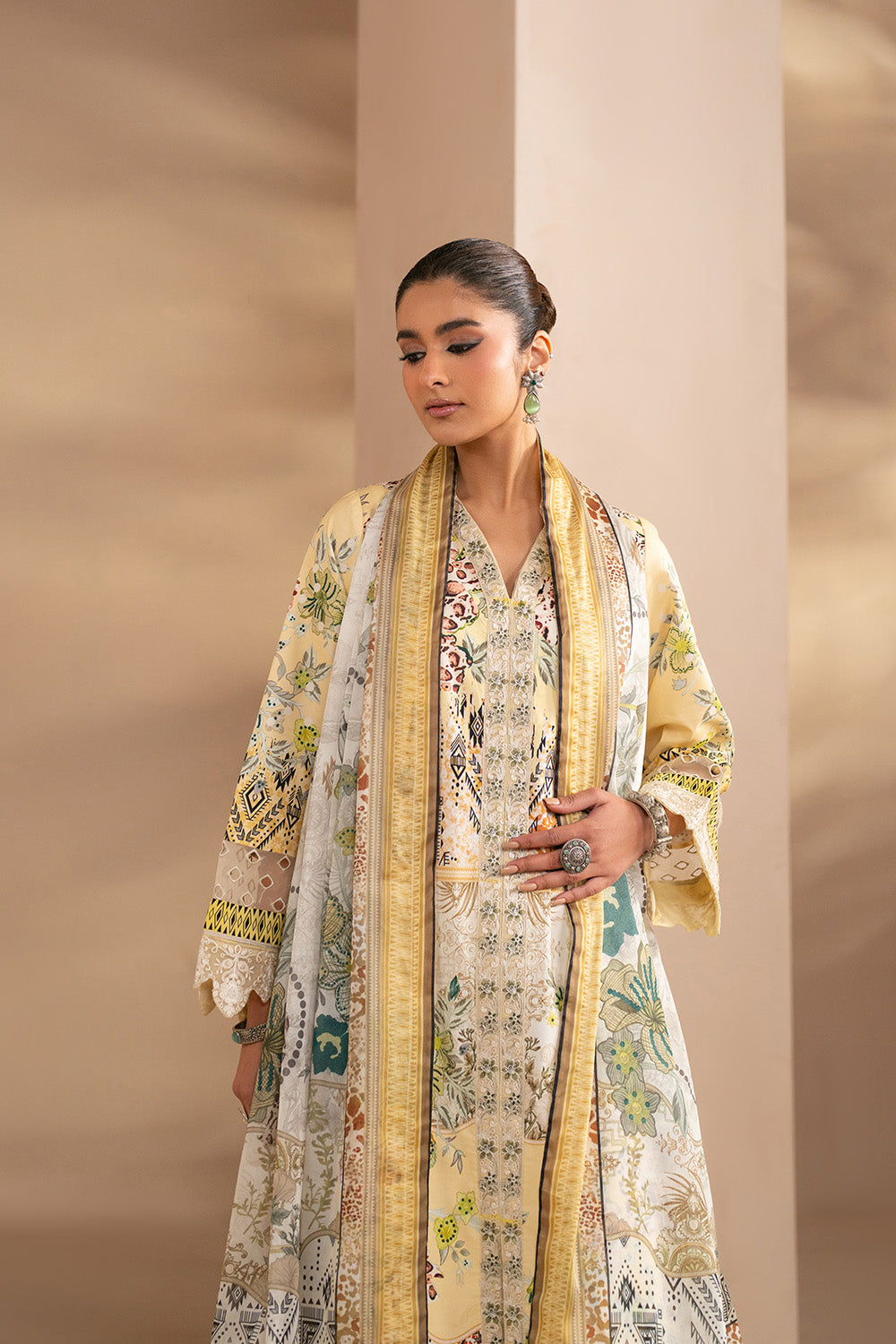 Maryum N Maria | Luxury Stitched | VARANA - FWU6110 - House Of Hania