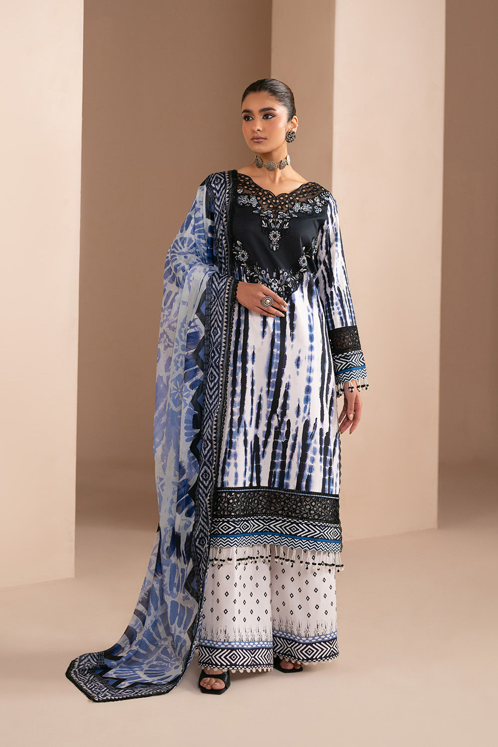Maryum N Maria | Luxury Stitched | VARSHA - FWU6111 - House Of Hania