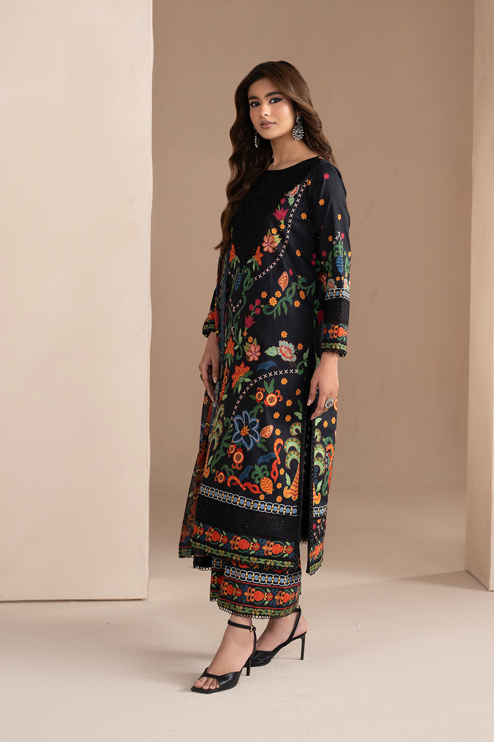Maryum N Maria | Luxury Stitched | VINCY - FWU6117 - House Of Hania
