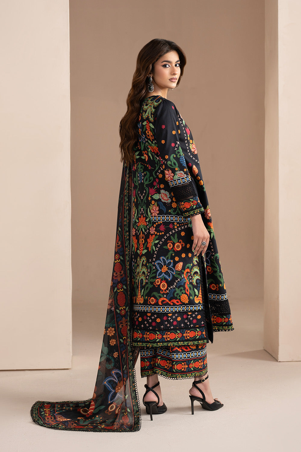 Maryum N Maria | Luxury Stitched | VINCY - FWU6117 - House Of Hania