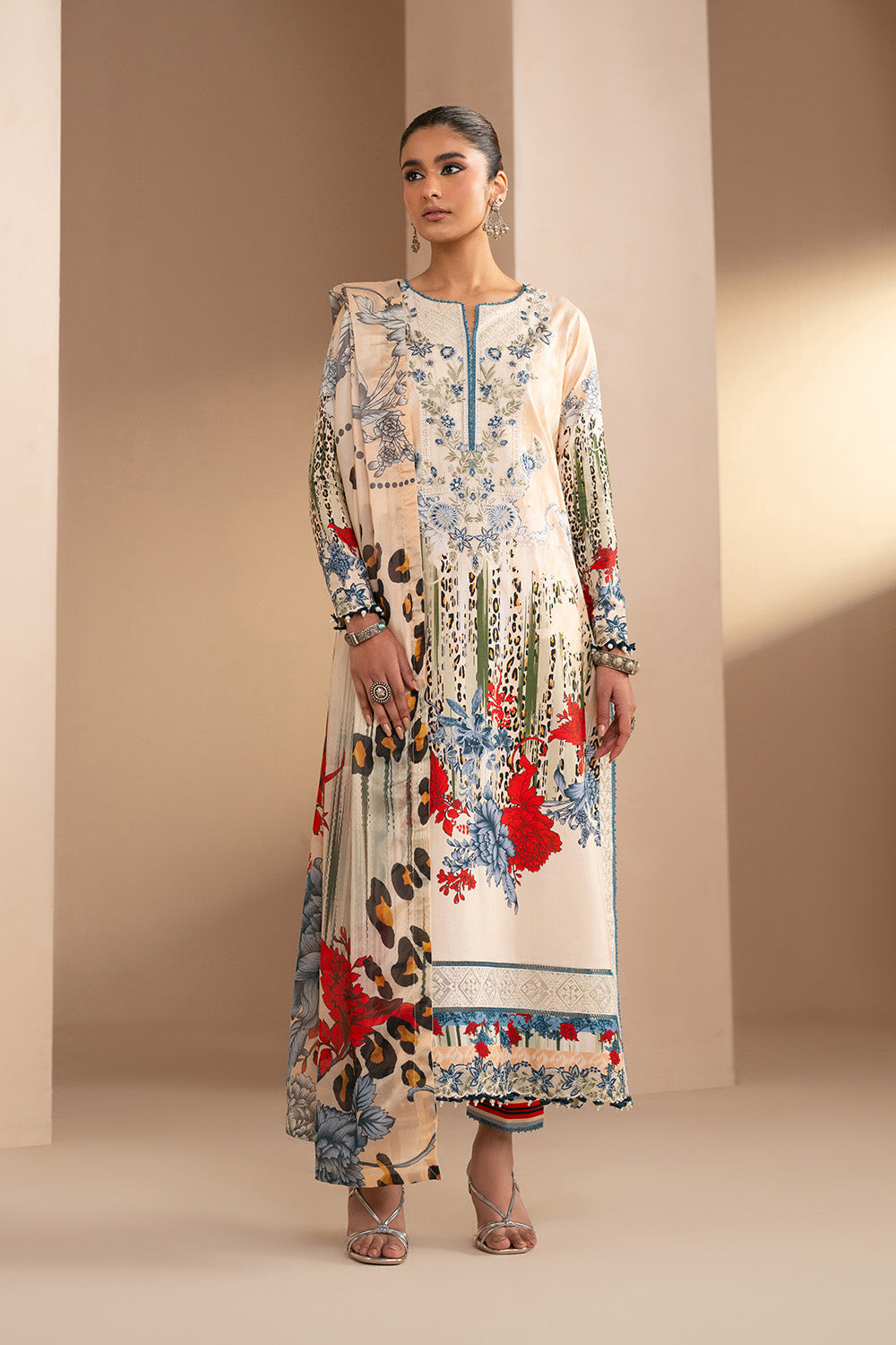 Maryum N Maria | Luxury Stitched | VINITA - FWU6118 - House Of Hania