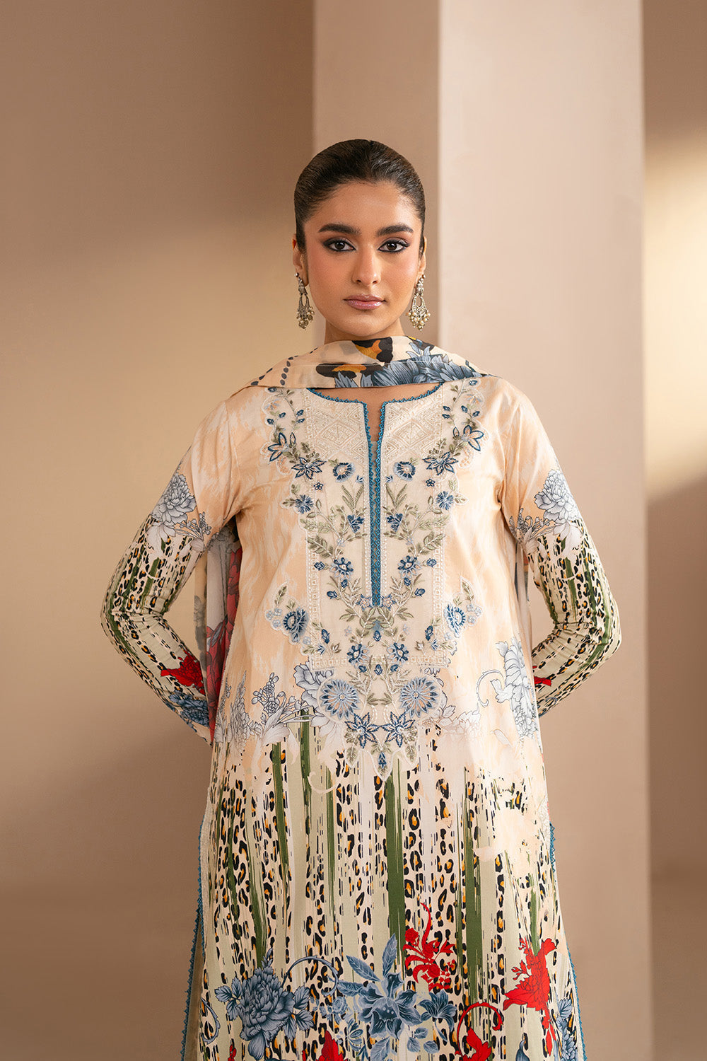 Maryum N Maria | Luxury Stitched | VINITA - FWU6118 - House Of Hania
