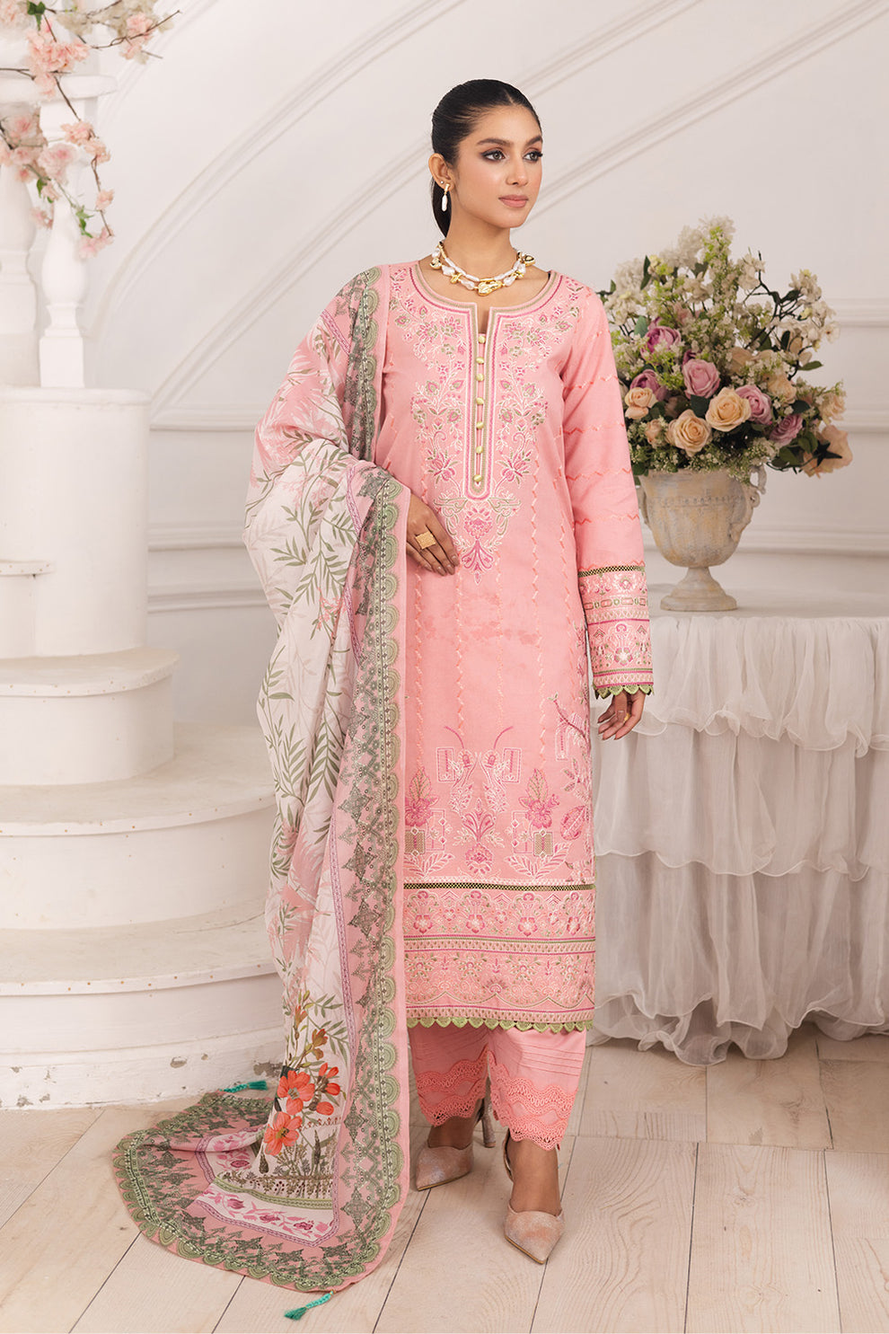Maryum N Maria | Mira Luxury Lawn | MAHINE - FS50106 - House Of Hania