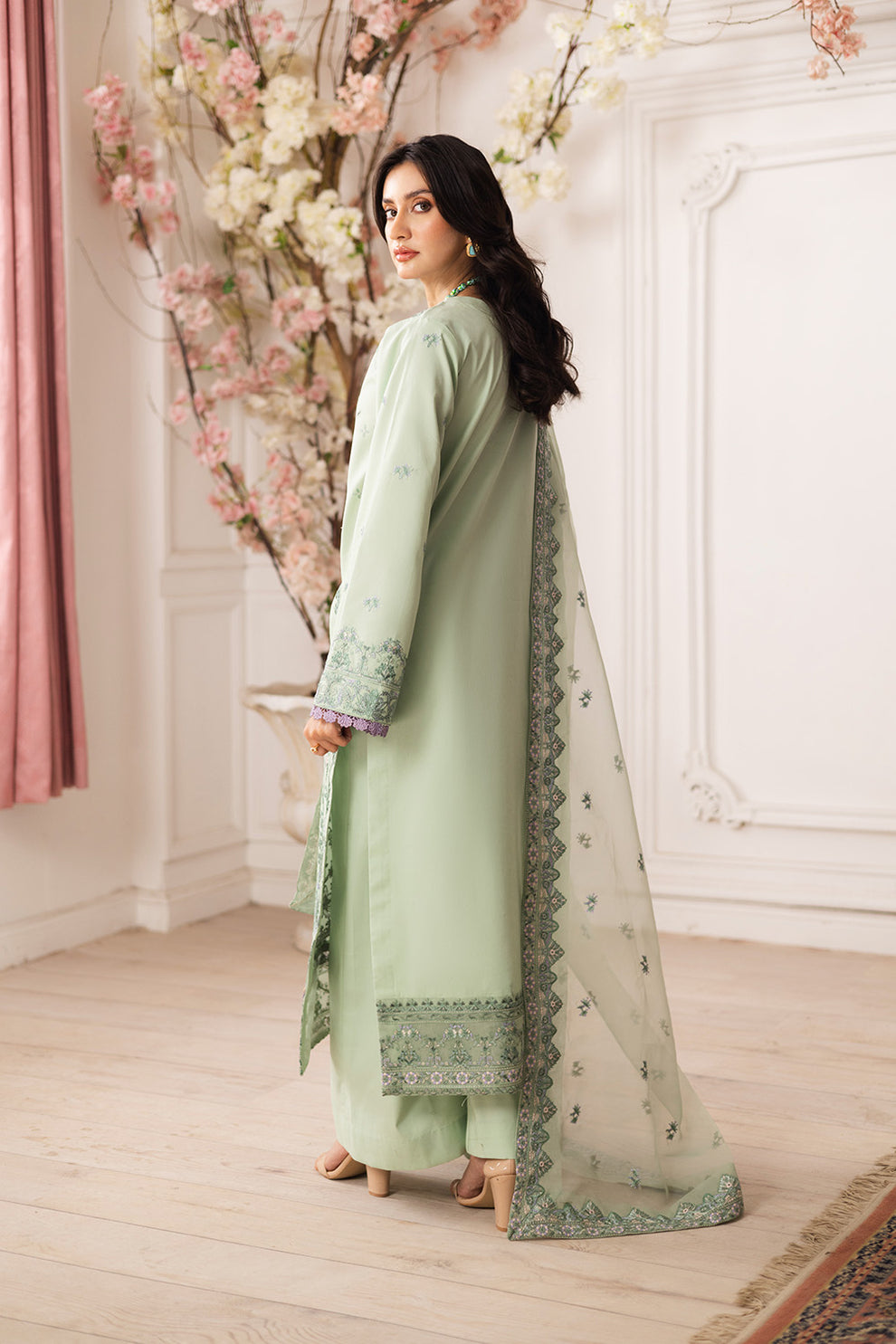 Maryum N Maria | Mira Luxury Lawn | ZINAT - FS50112 - House Of Hania