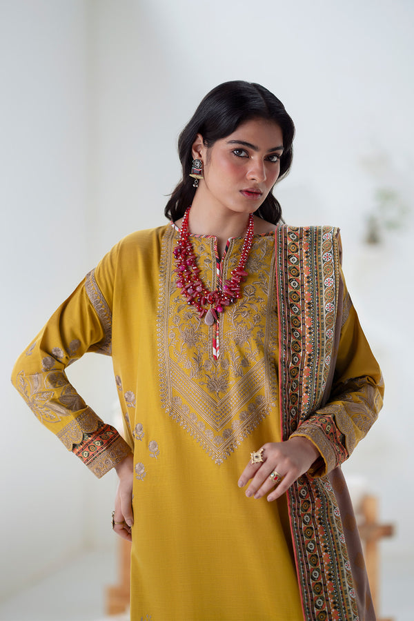 Maryum N Maria | Noore Winters 25 | 3 Piece Embroidered Khaddar APANA - FSU5671 - House Of Hania