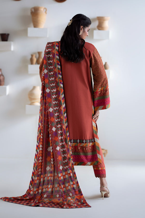 Maryum N Maria | Noore Winters 25 | 3 Piece Embroidered Khaddar BADRAI - FSU5673 - House Of Hania