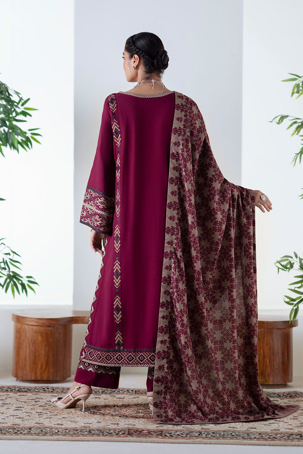 Maryum N Maria | Noore Winters 25 | 3 Piece Embroidered Khaddar MALALAI - FSU5670 - House Of Hania